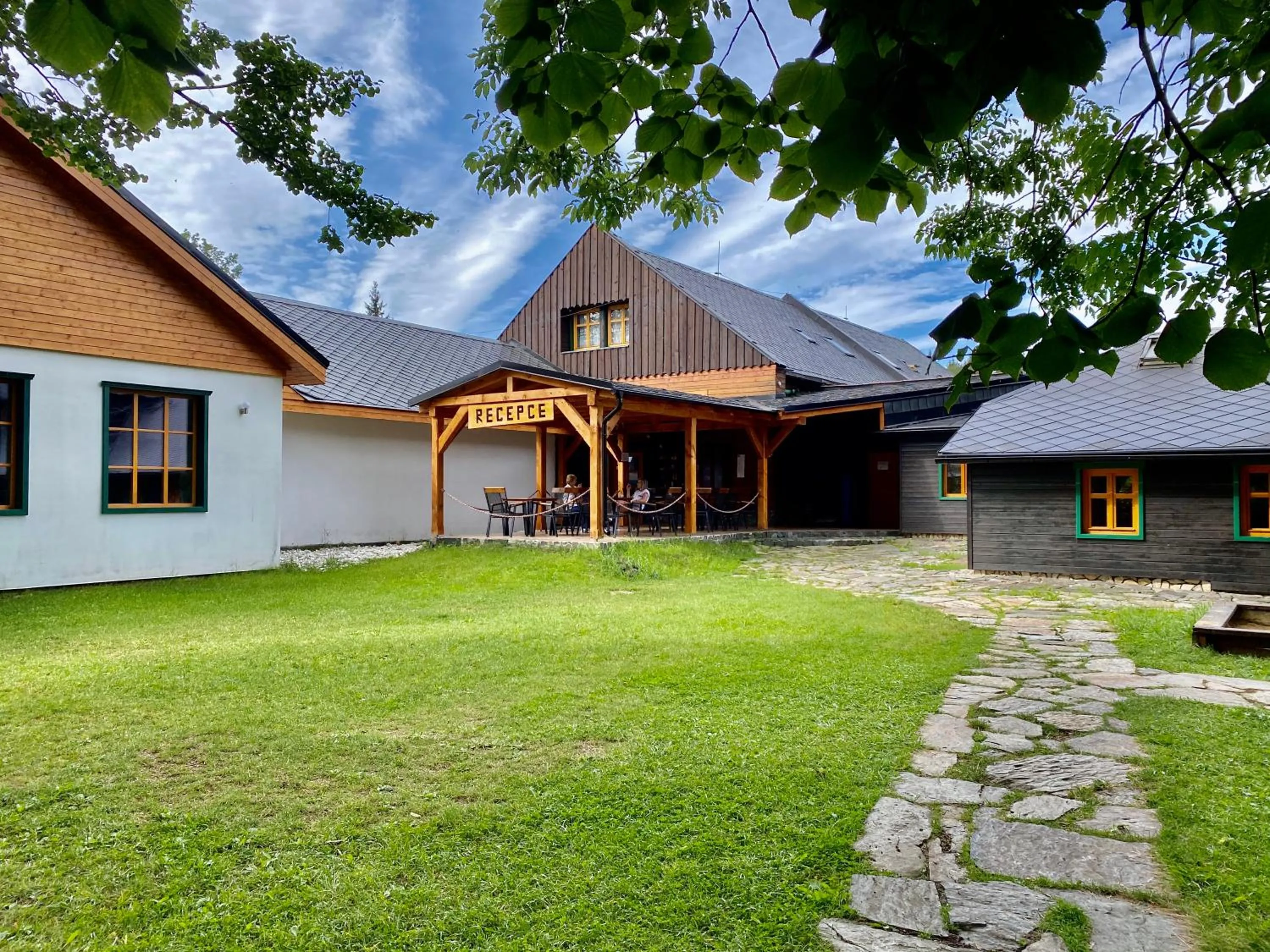 Property building in Penzion Rejviz