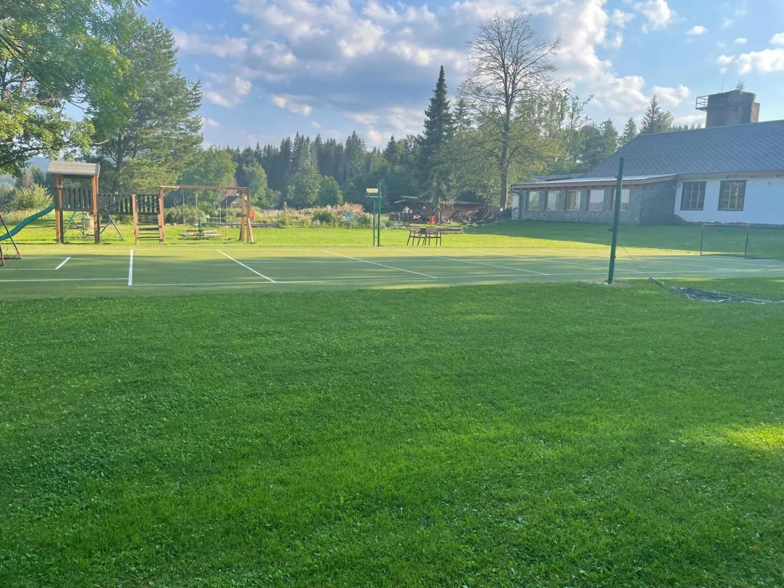 Property building in Penzion Rejviz