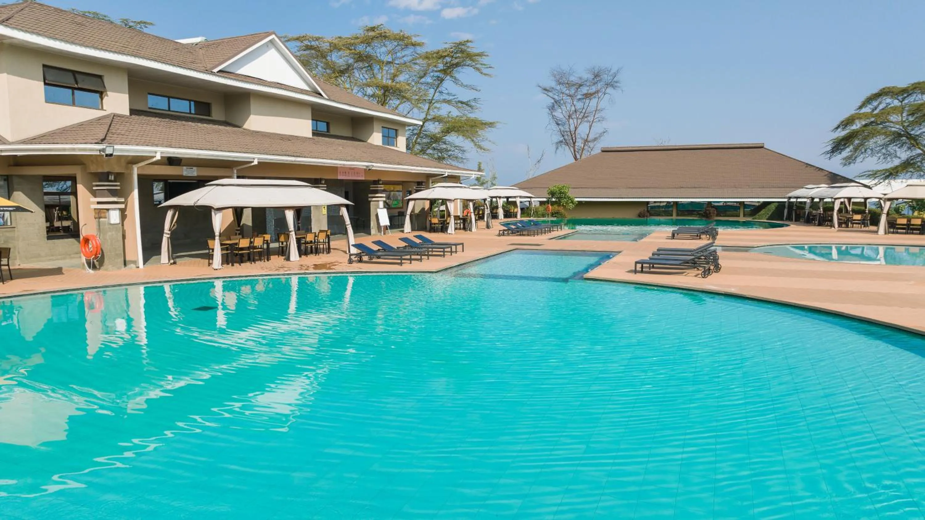 Swimming pool in Lake Naivasha Resort
