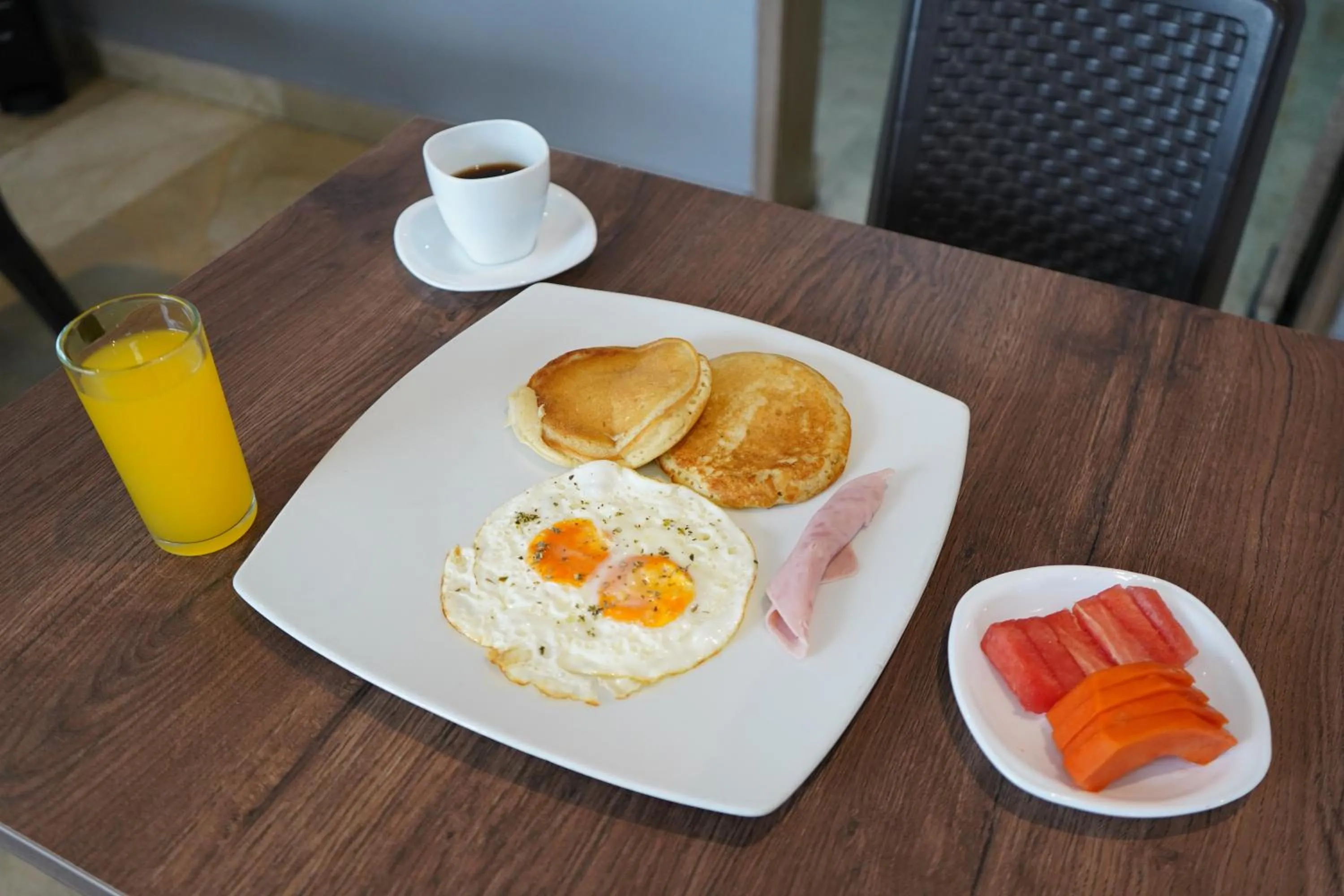 Breakfast in Hotel Boutique Ciudad Jardin