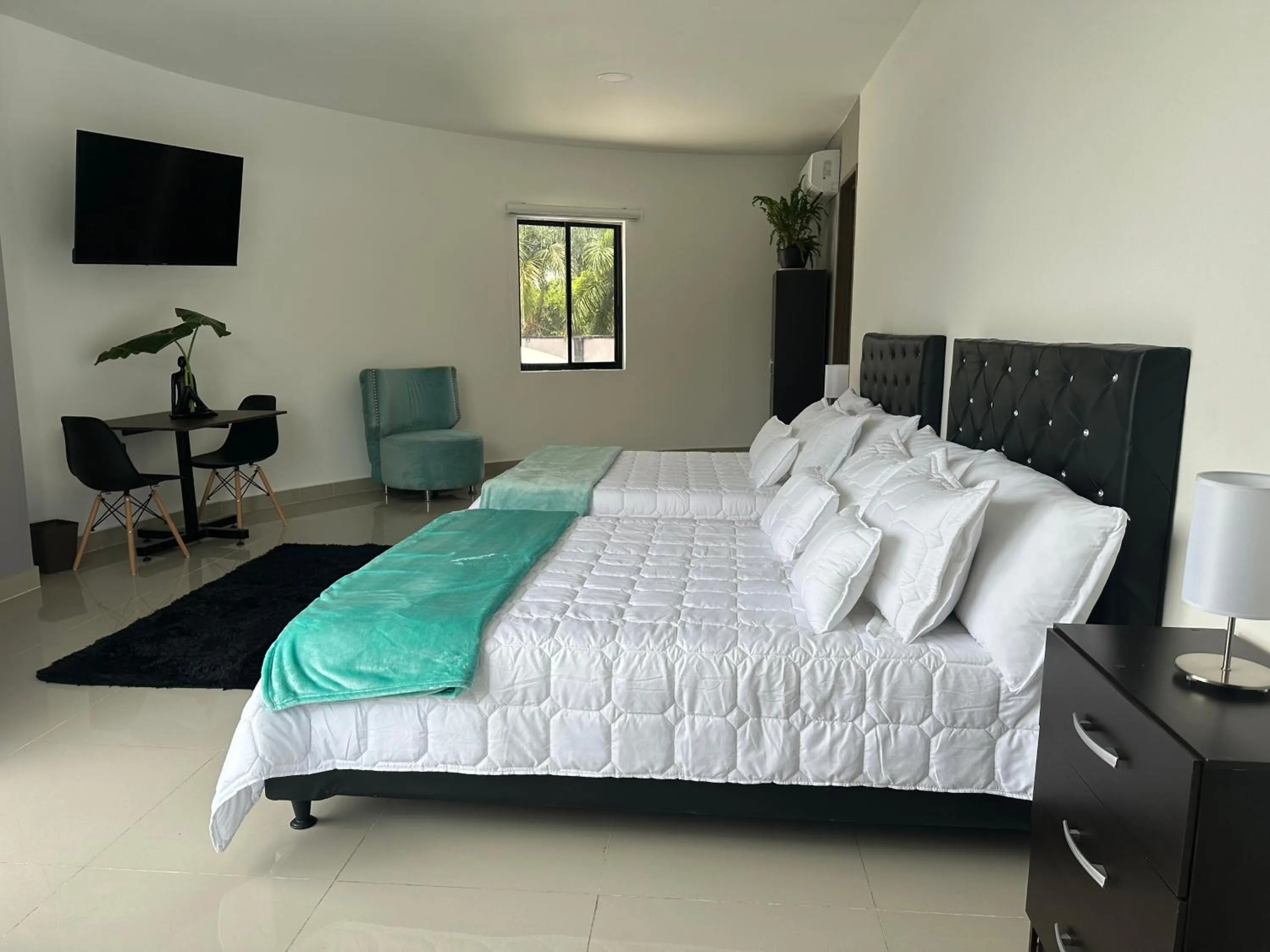 Bedroom, Bed in Hotel Boutique Ciudad Jardin