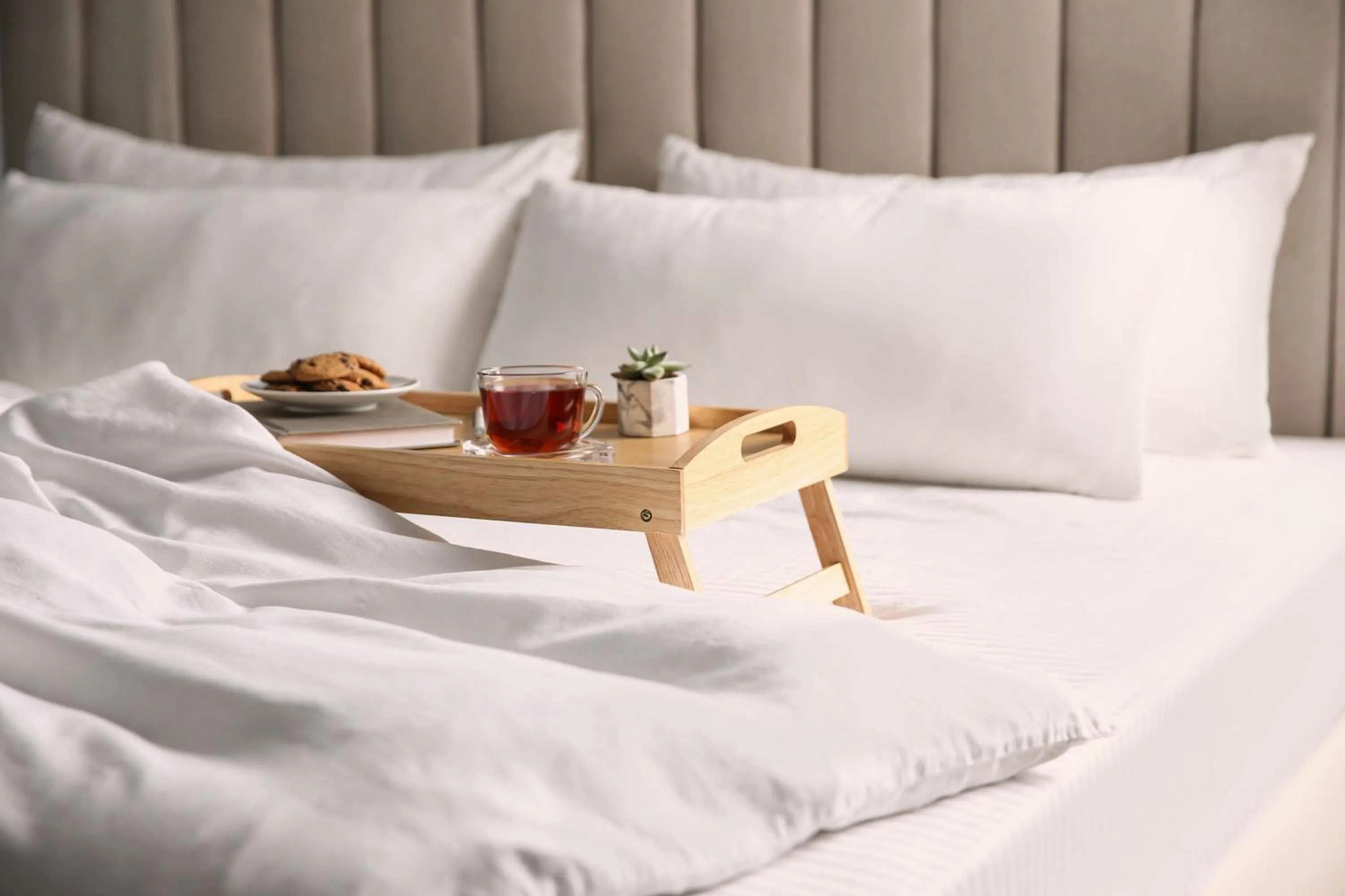 Photo of the whole room, Bed in Delta Hotels by Marriott Colchester