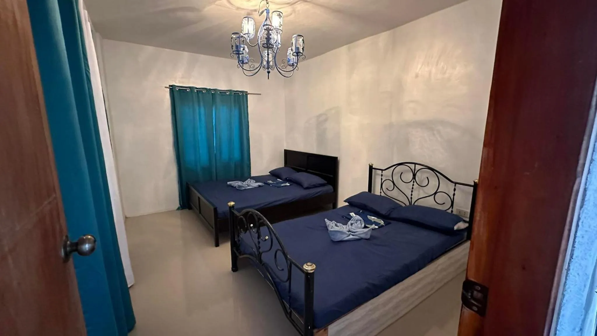 Blueberry Resort Laiya