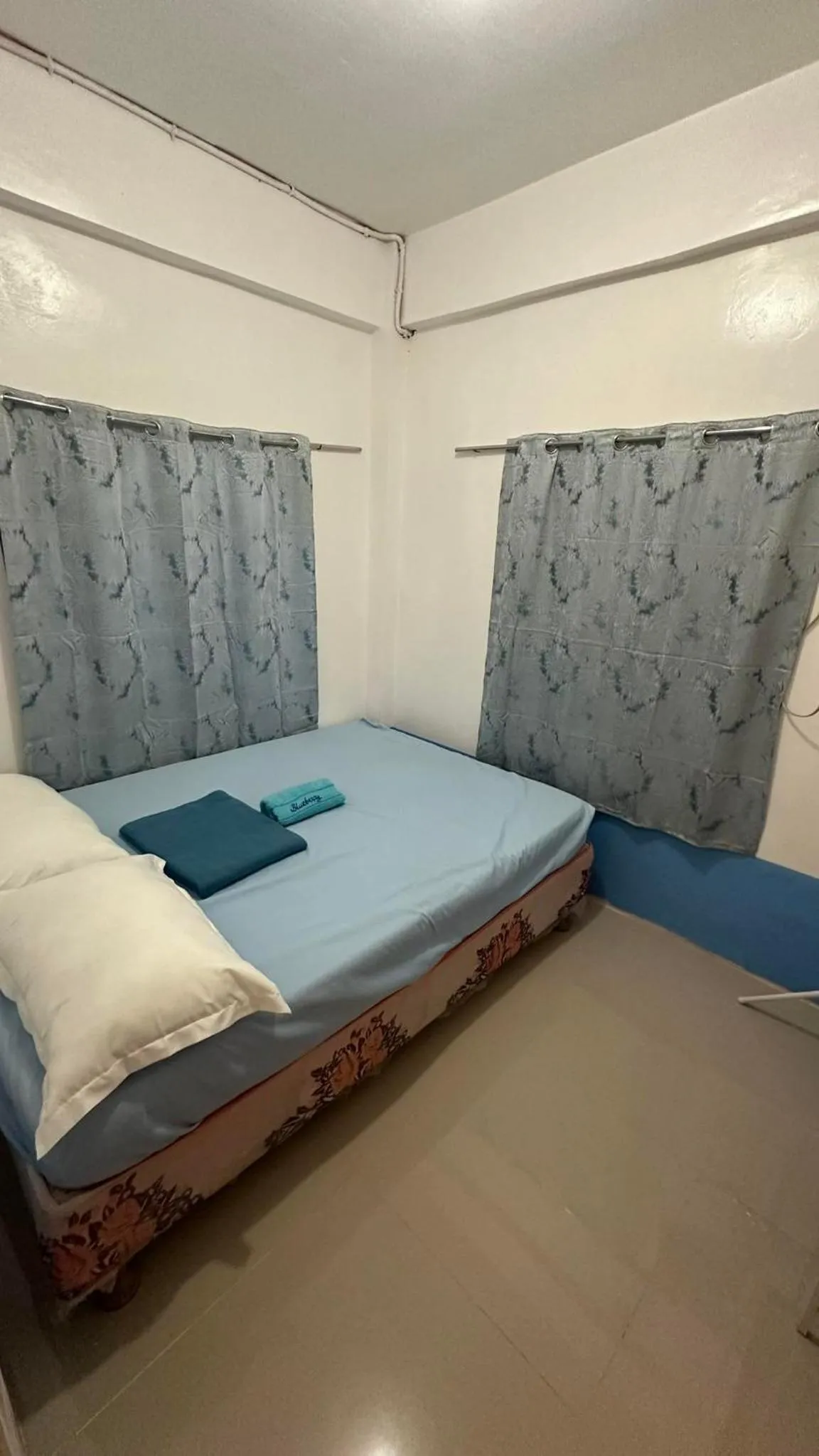 Blueberry Resort Laiya