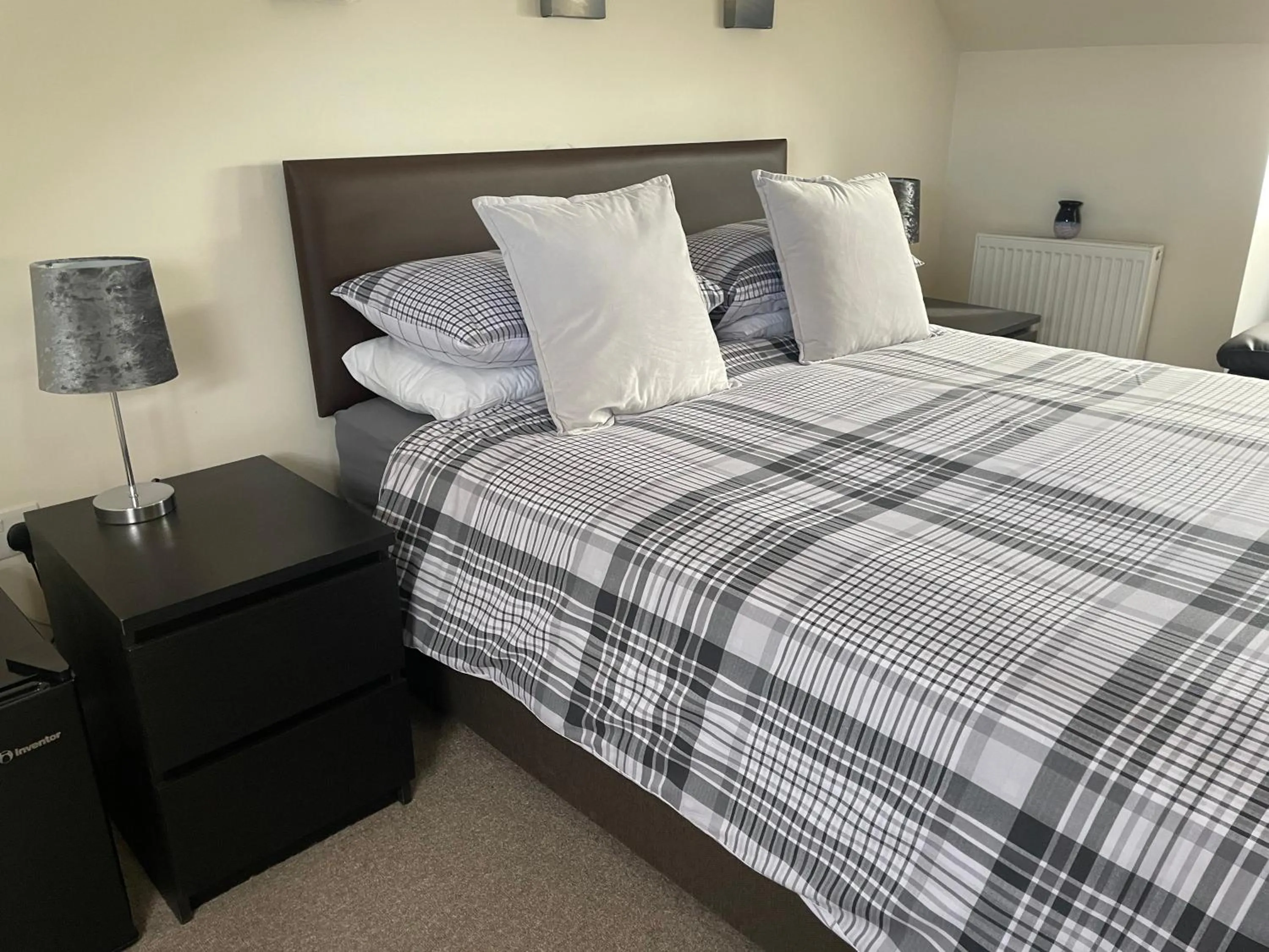 Photo of the whole room in A Castle View