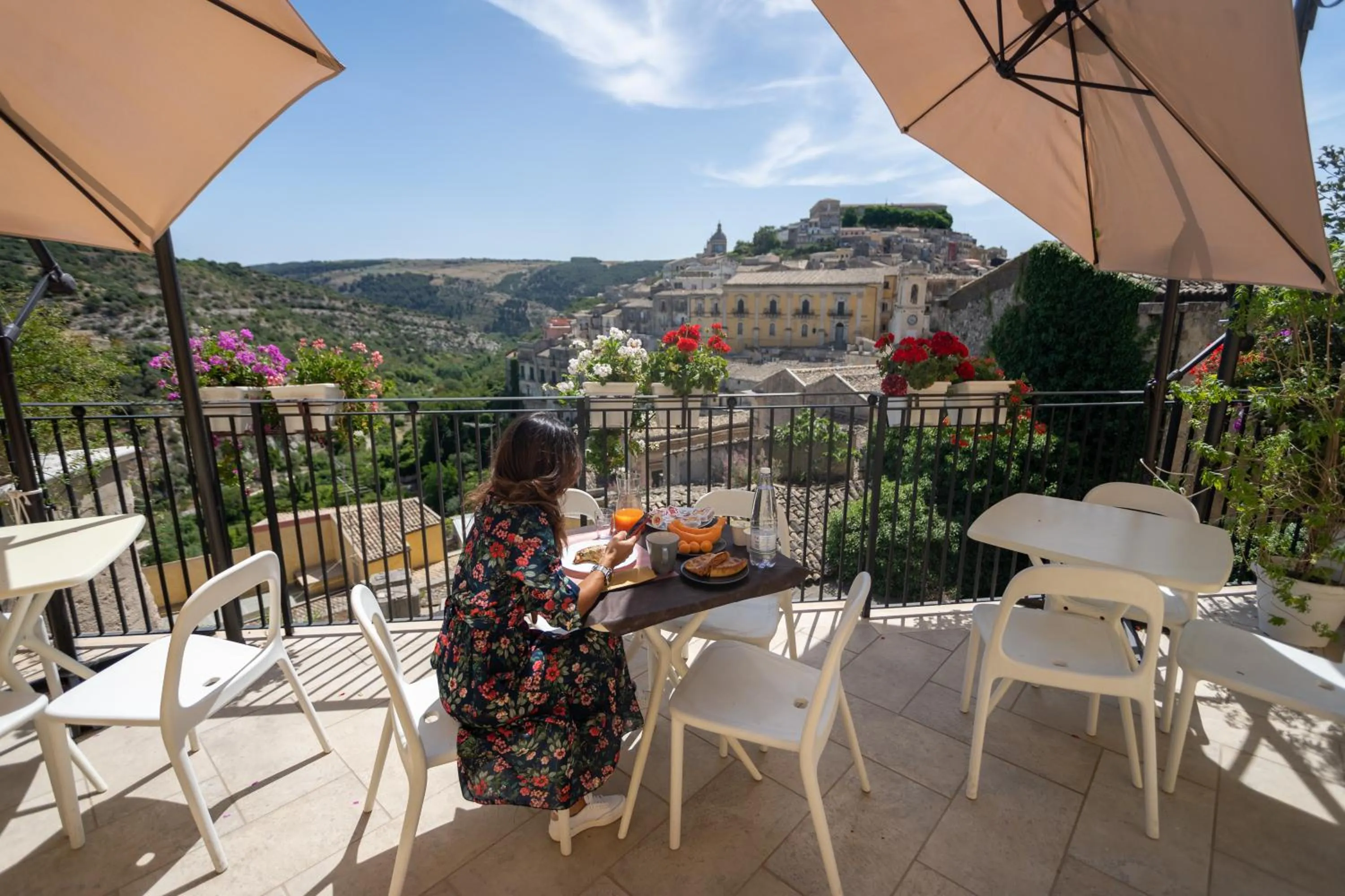 Coffee/tea facilities in Bed and Breakfast Terra del Sole Ibla