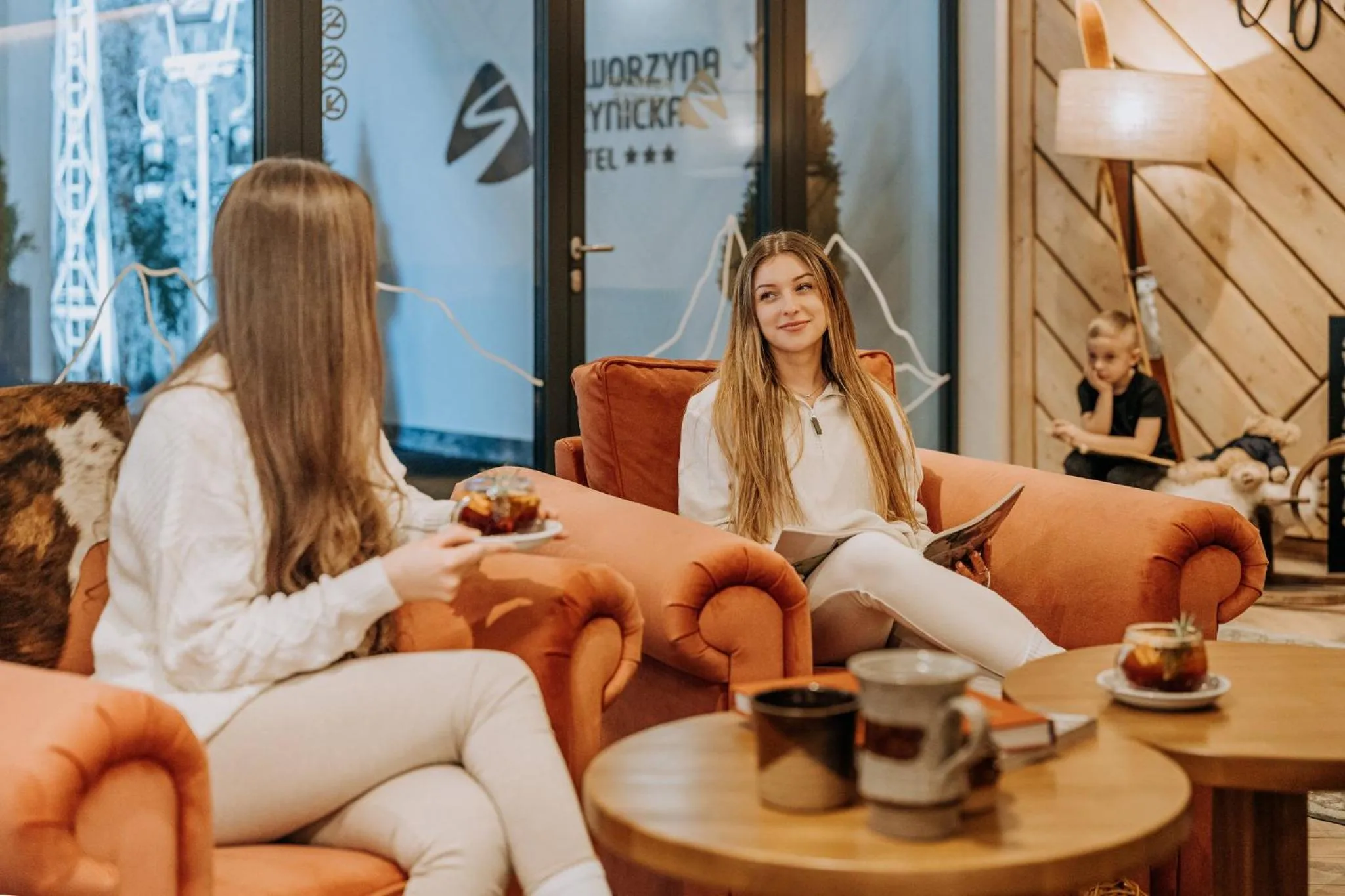 Seating area in Hotel Jaworzyna Krynicka