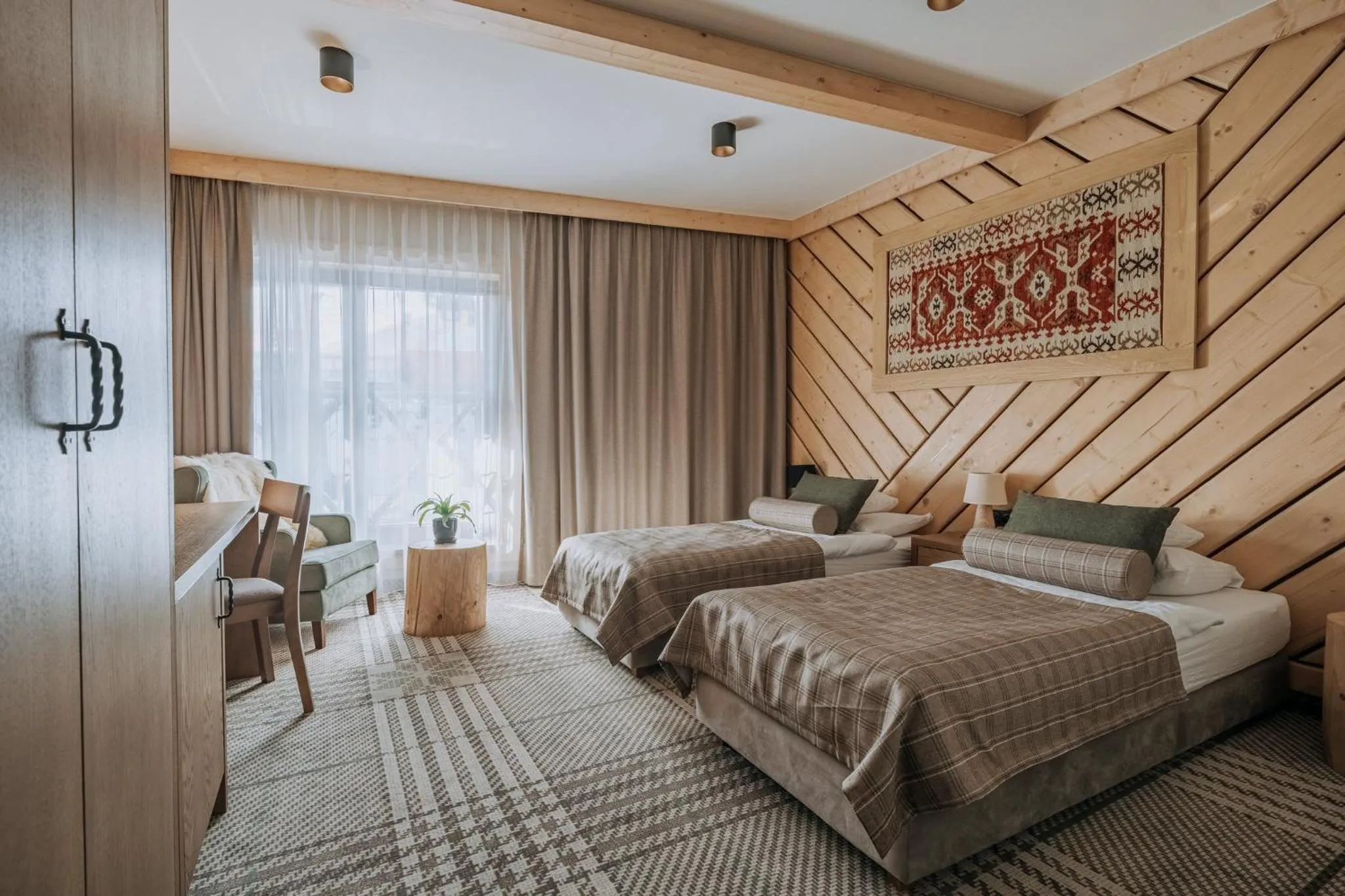 Photo of the whole room, Bed in Hotel Jaworzyna Krynicka