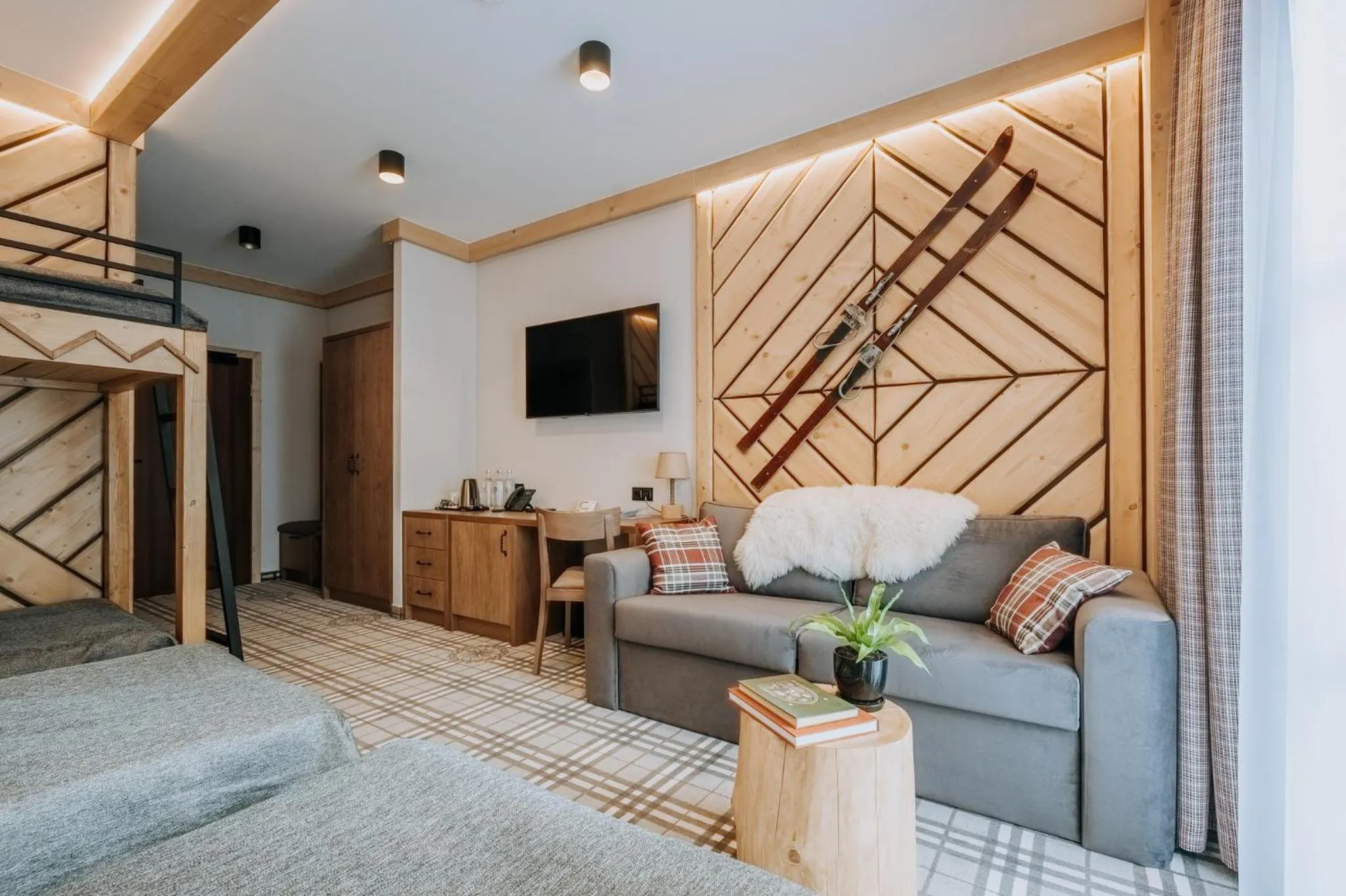 Photo of the whole room in Hotel Jaworzyna Krynicka