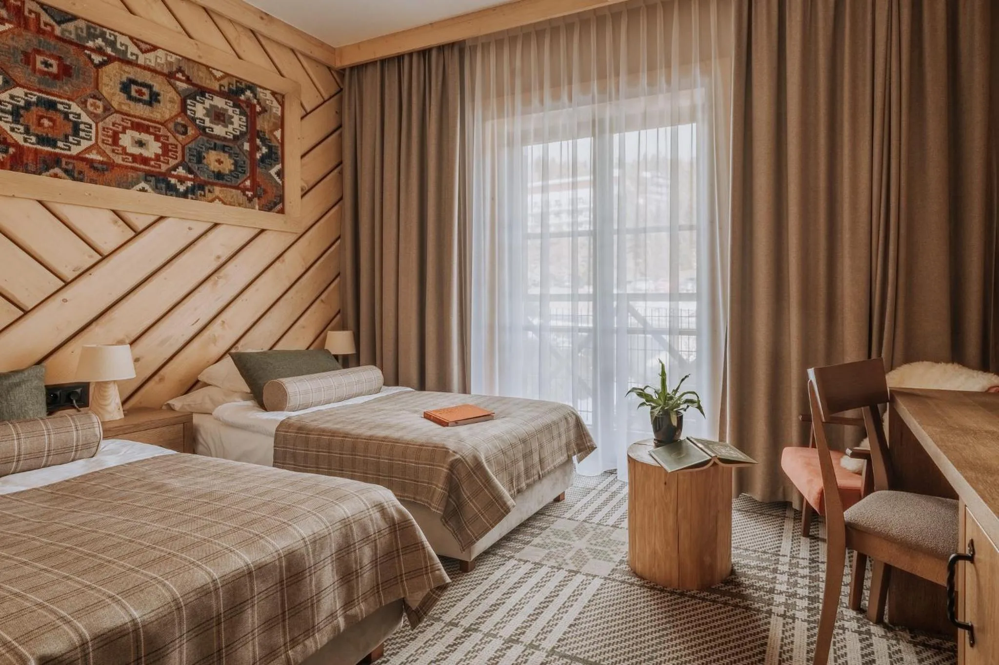 Photo of the whole room, Bed in Hotel Jaworzyna Krynicka