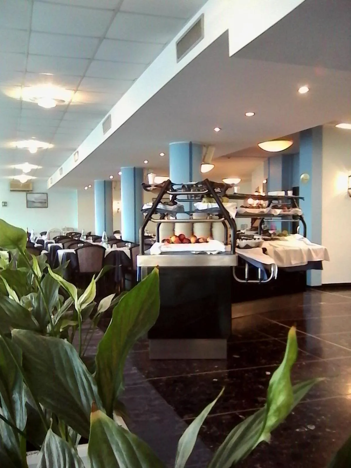 Restaurant/places to eat in Hotel Caravelle&MiniCaravelle