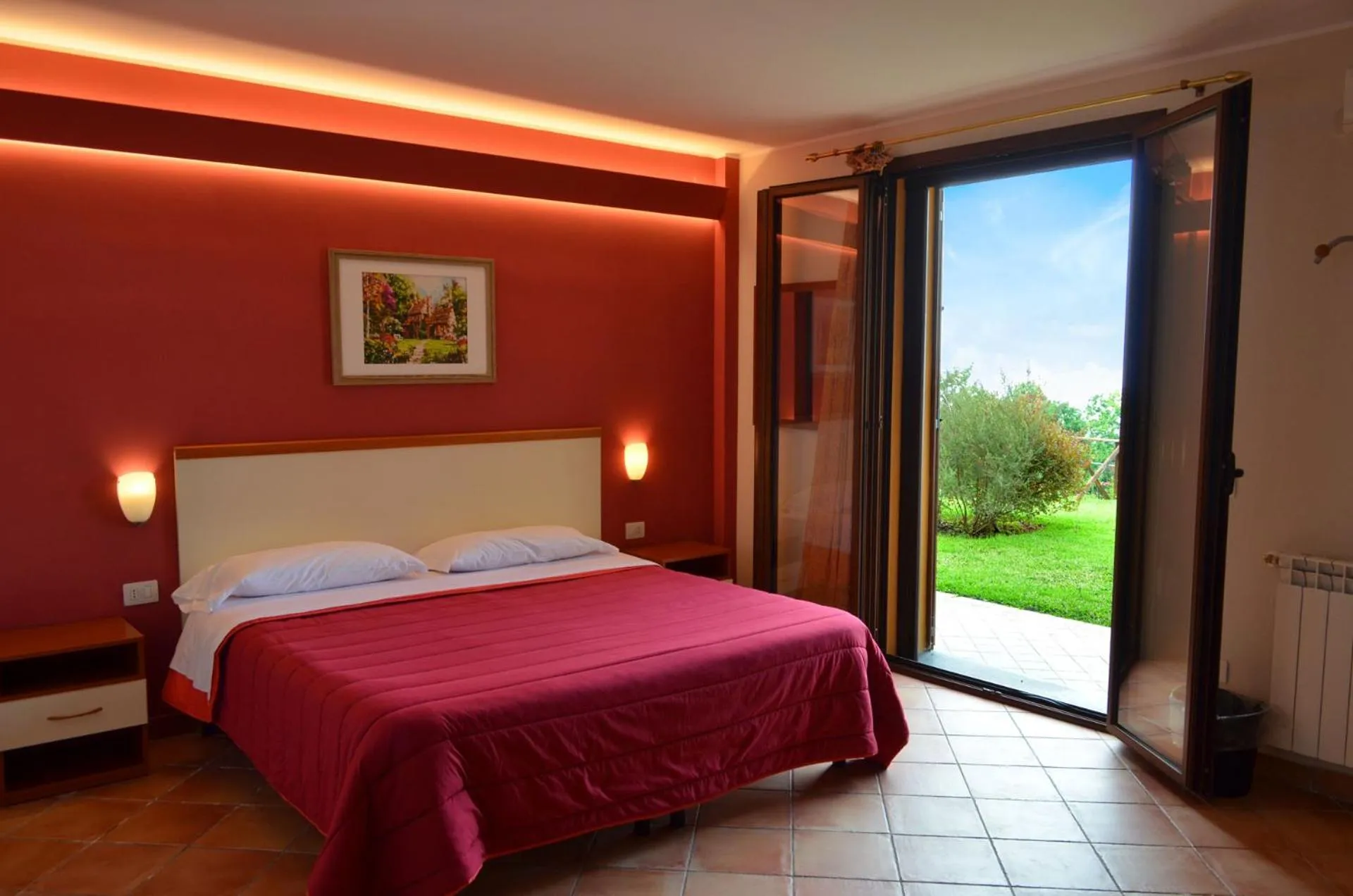 Bed in L'Infinito Agriturismo - Rooms & Breakfast