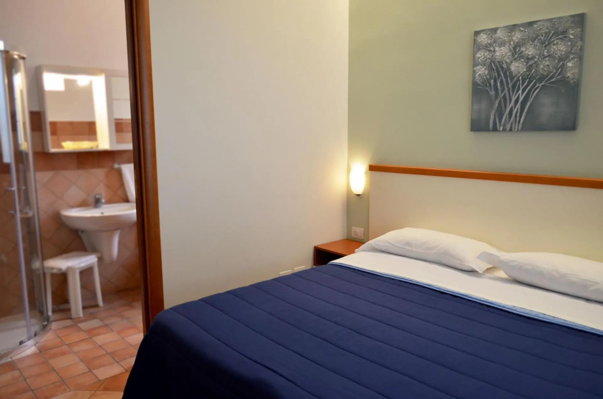 Bed in L'Infinito Agriturismo - Rooms & Breakfast