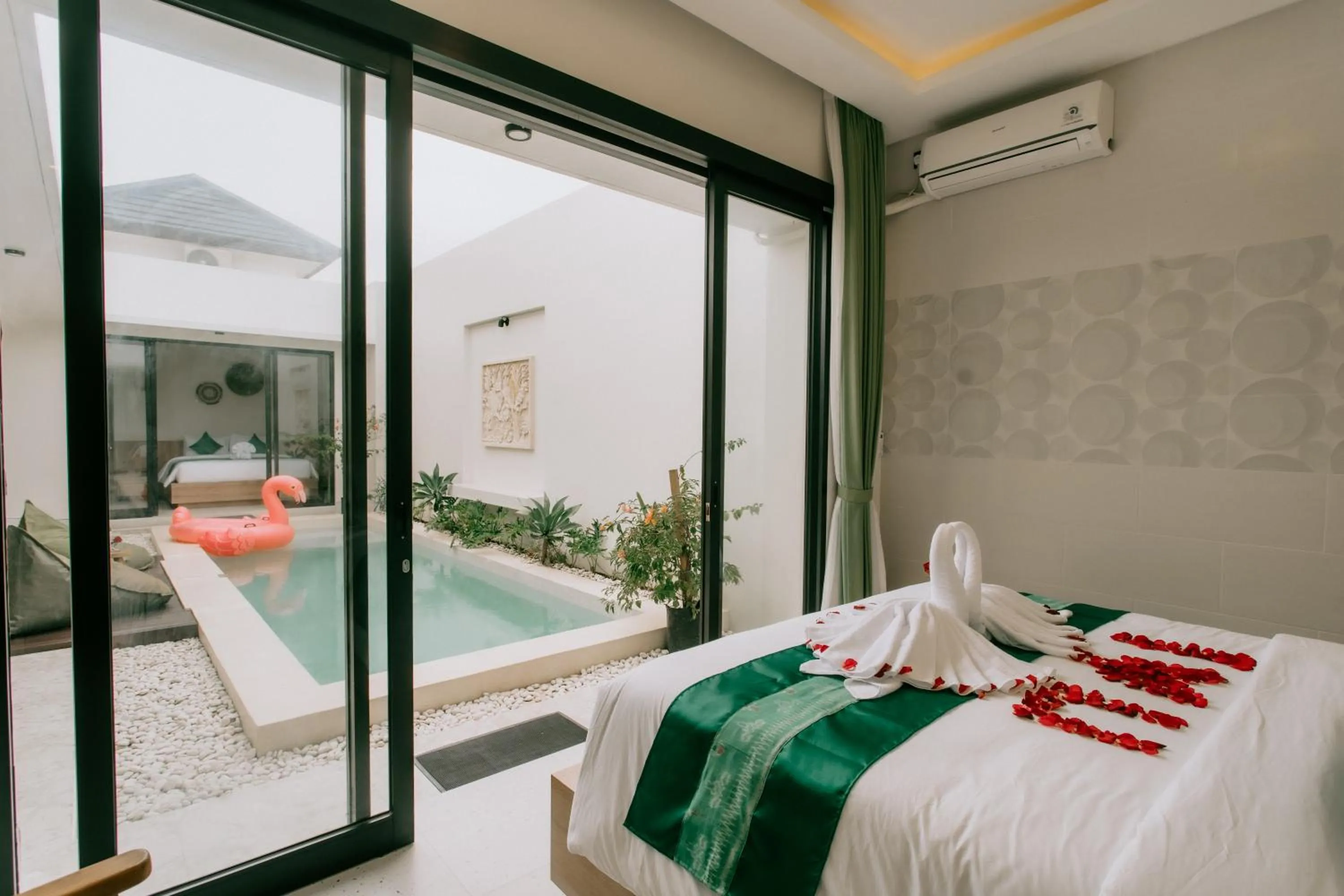 Bed in The Pahala Villas