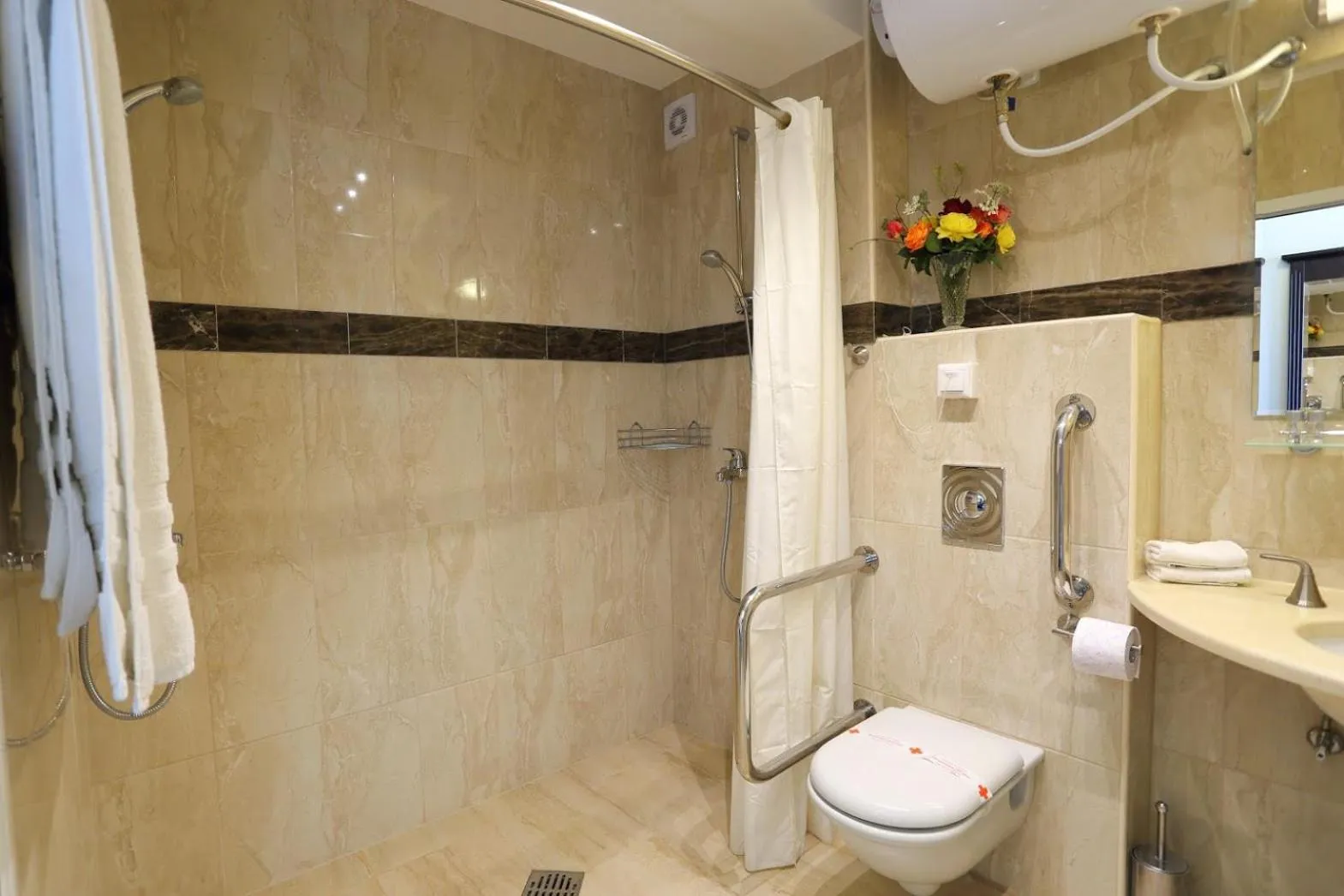 Toilet in Seven Generations Winery Hotel