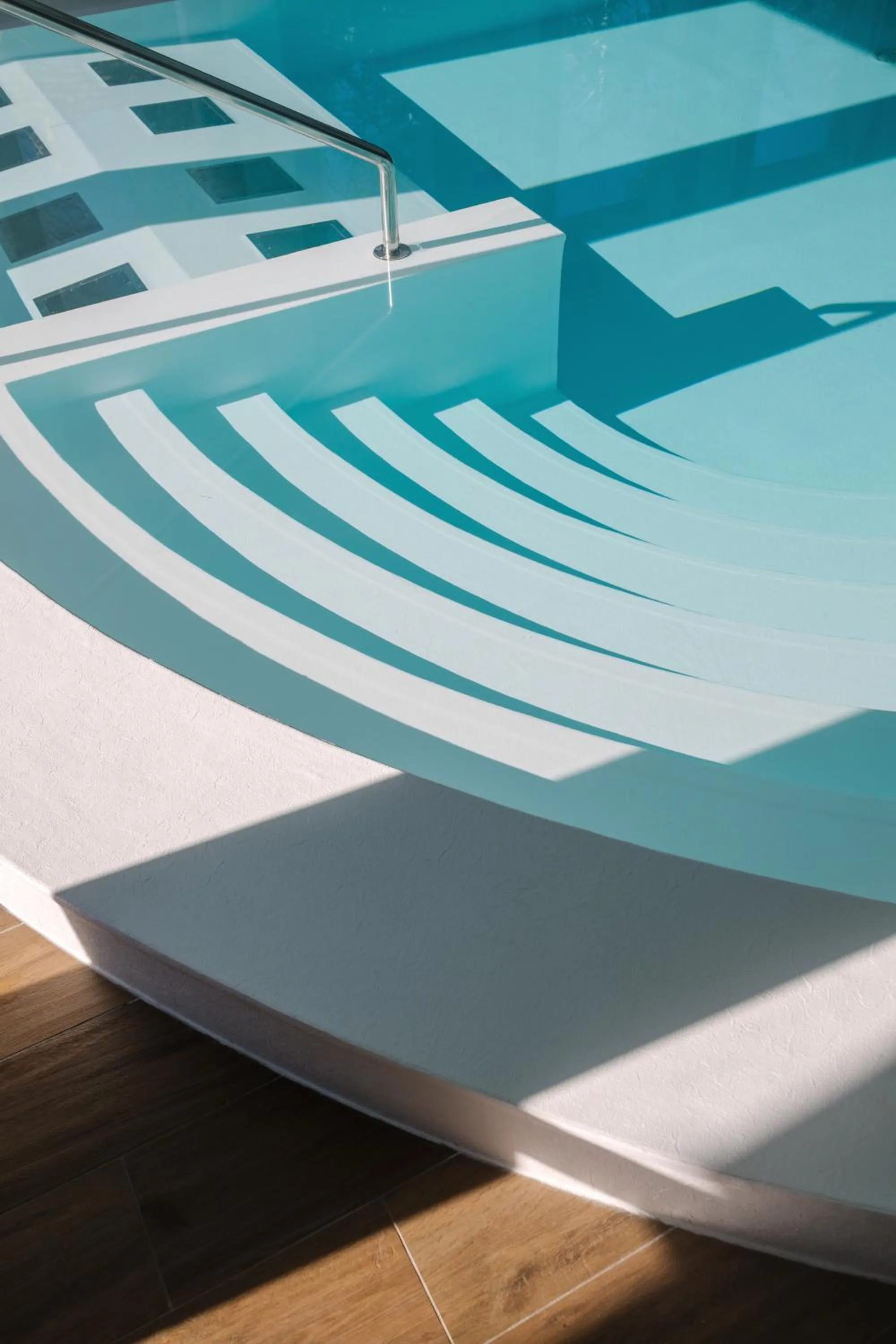 Swimming pool in Montana Lodge & Spa, by R Collection Hotels