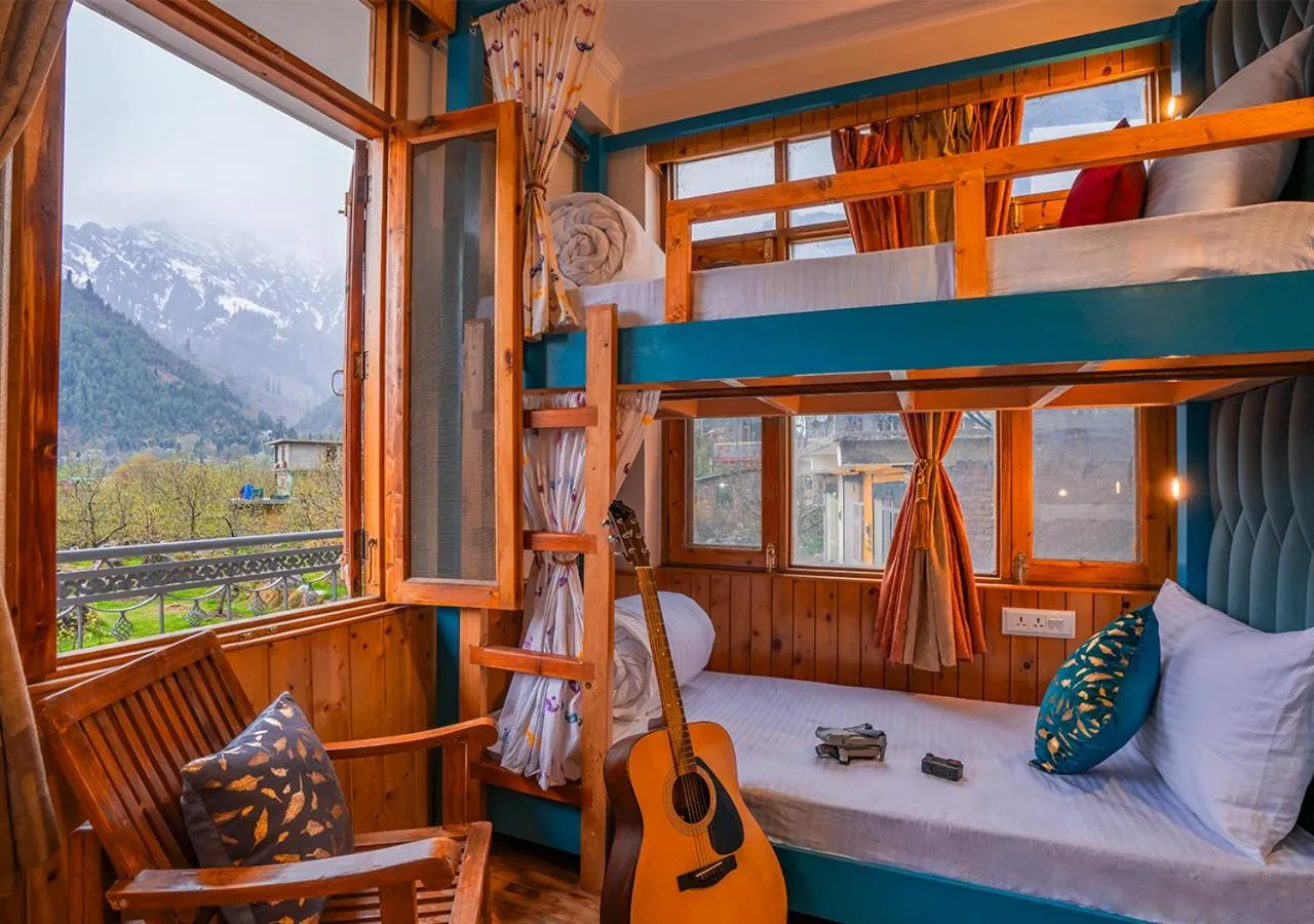 Natural landscape in Moustache Manali