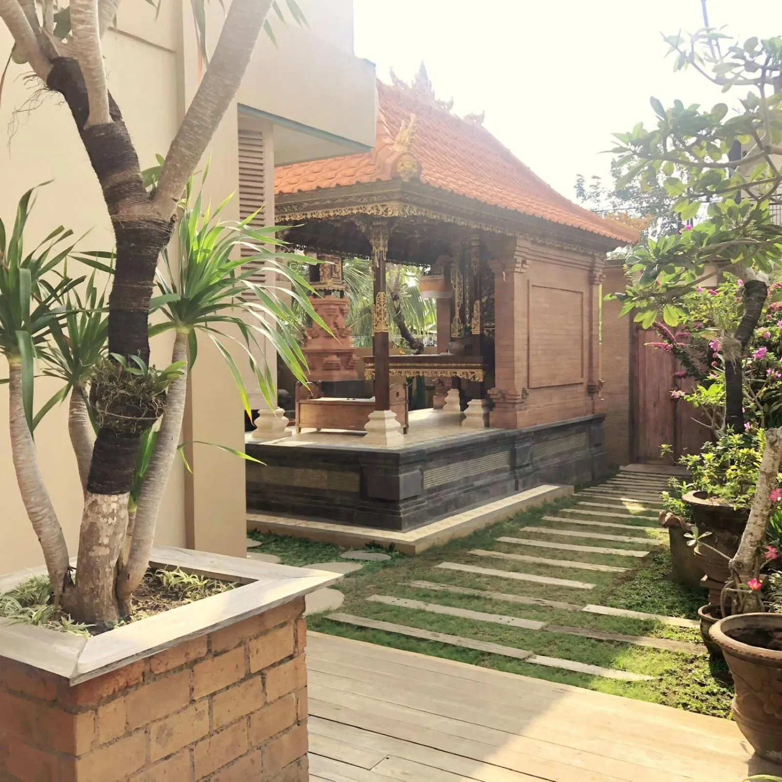 Patio in Bukawa Lodge Jimbaran