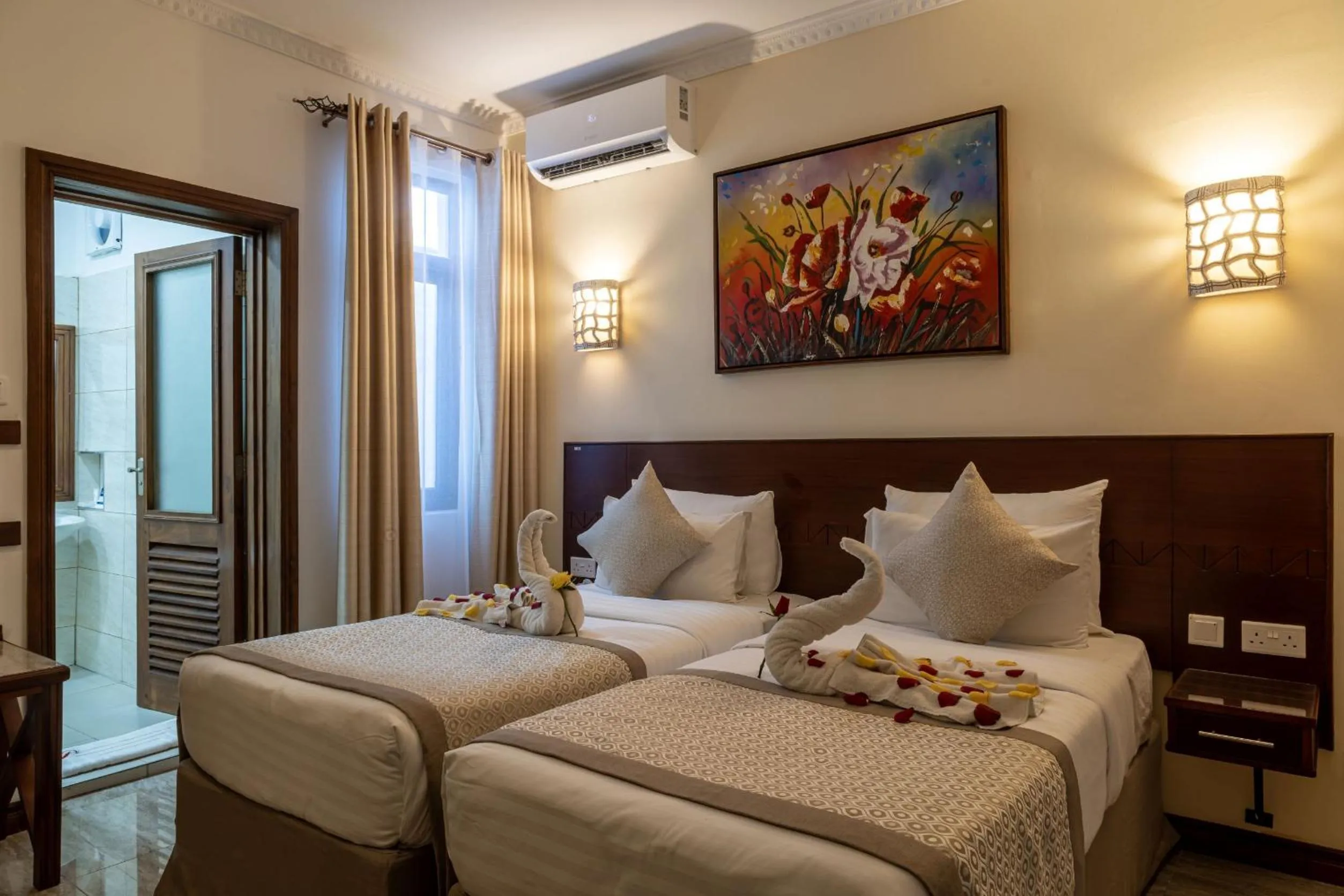 Bedroom, Bed in PrideInn Hotel Diani