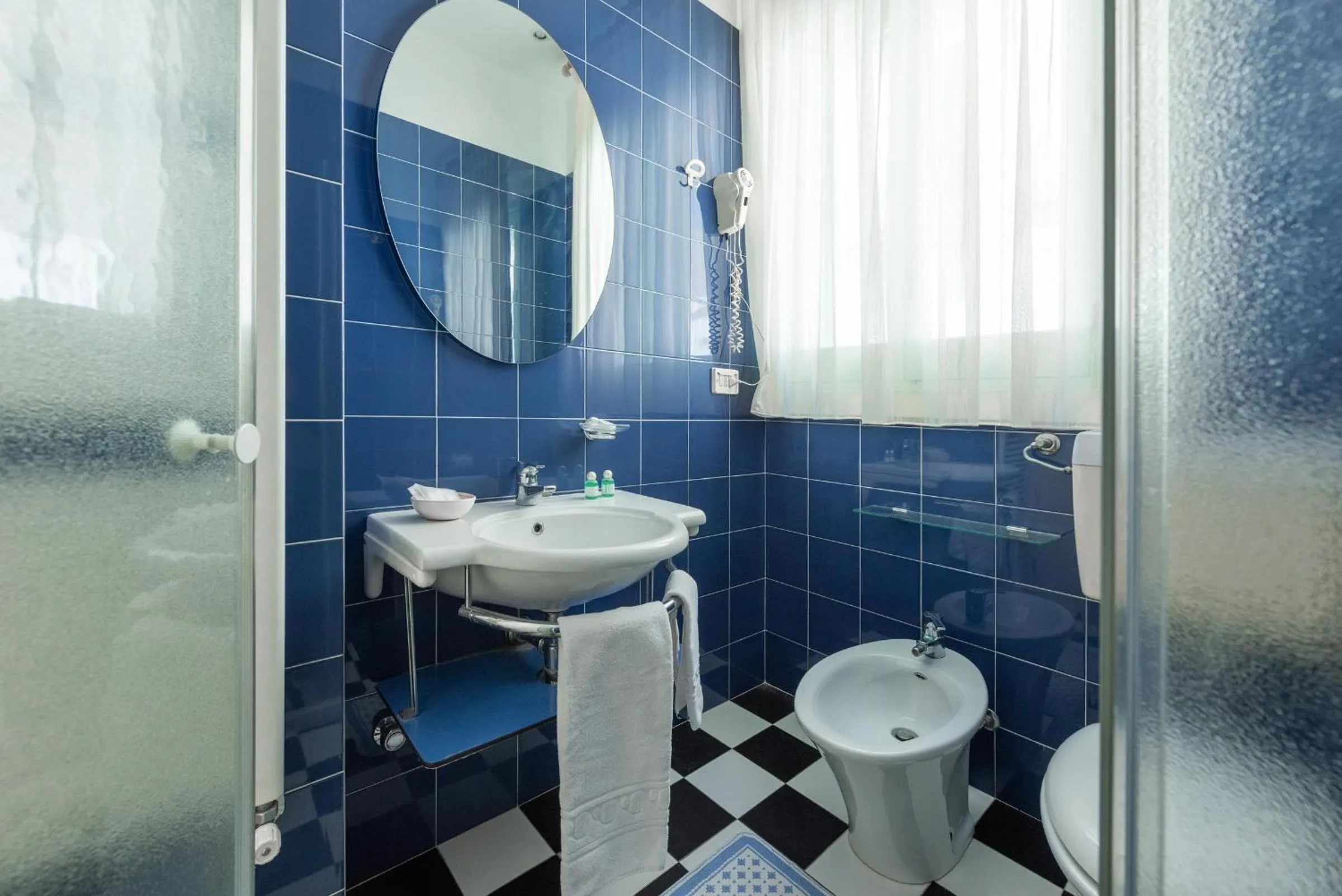 Bathroom in Hotel Euromare