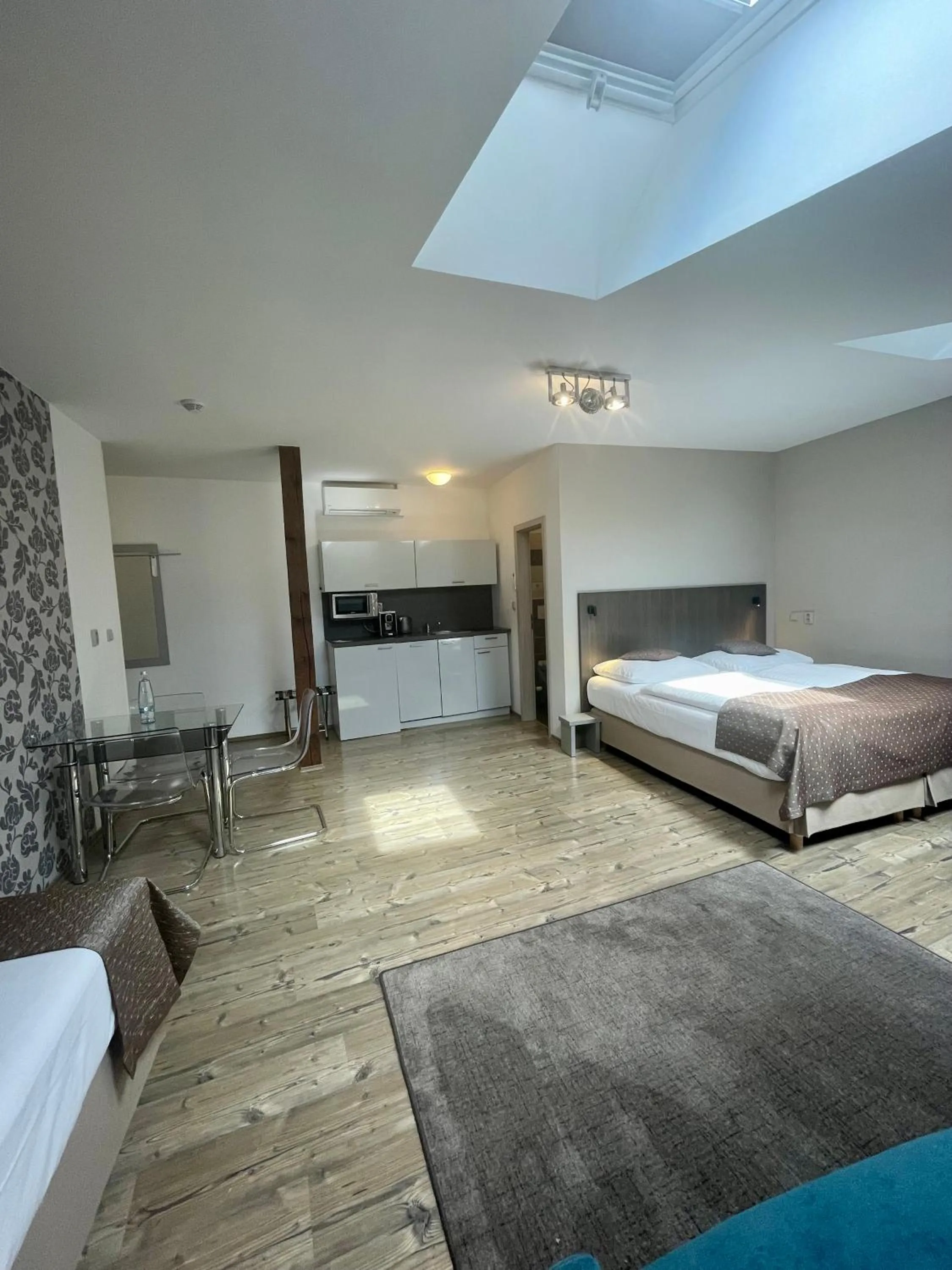 Bed in Hotel U Tří hrušek suites & apartments