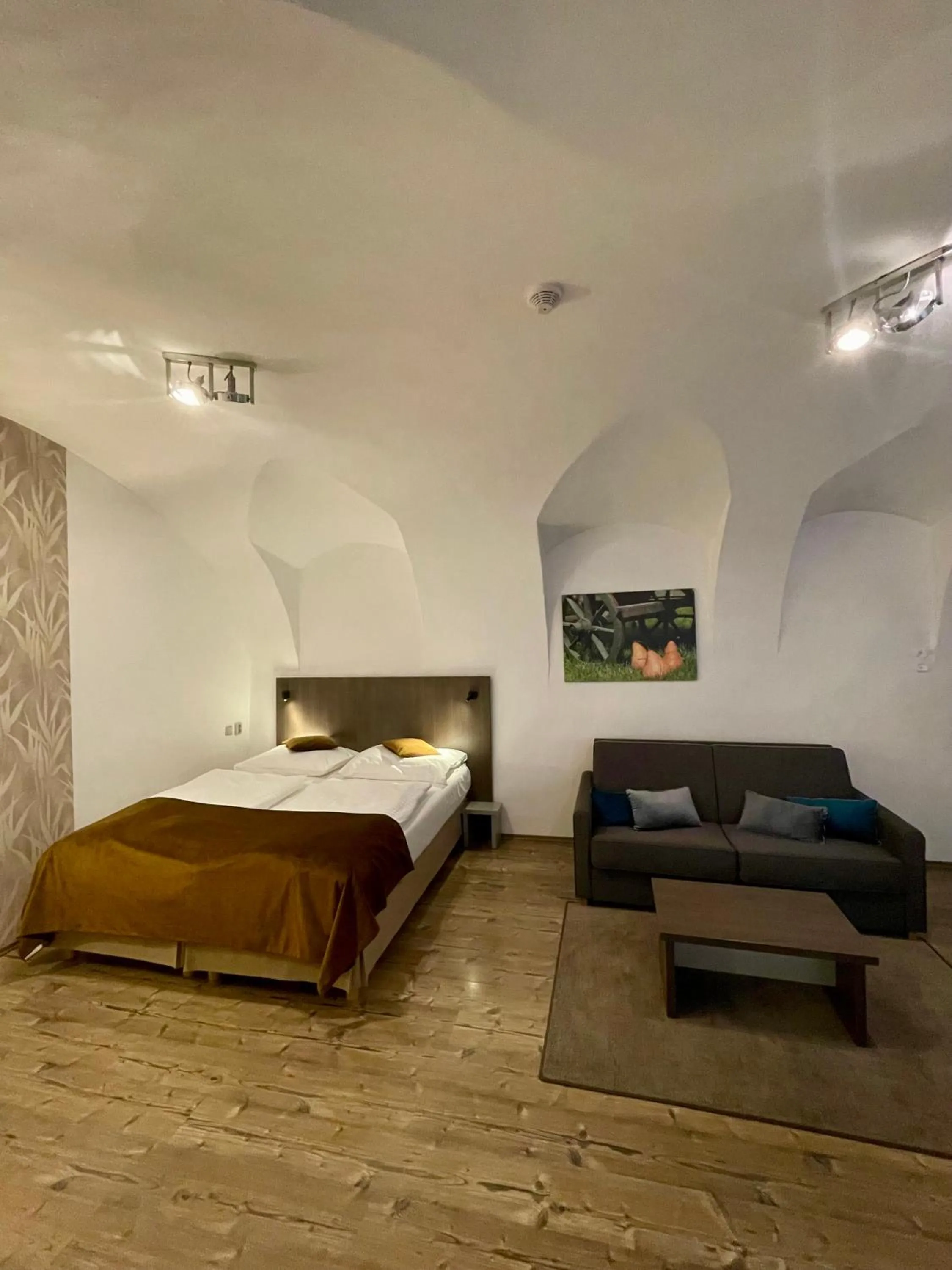 Bed in Hotel U Tří hrušek suites & apartments