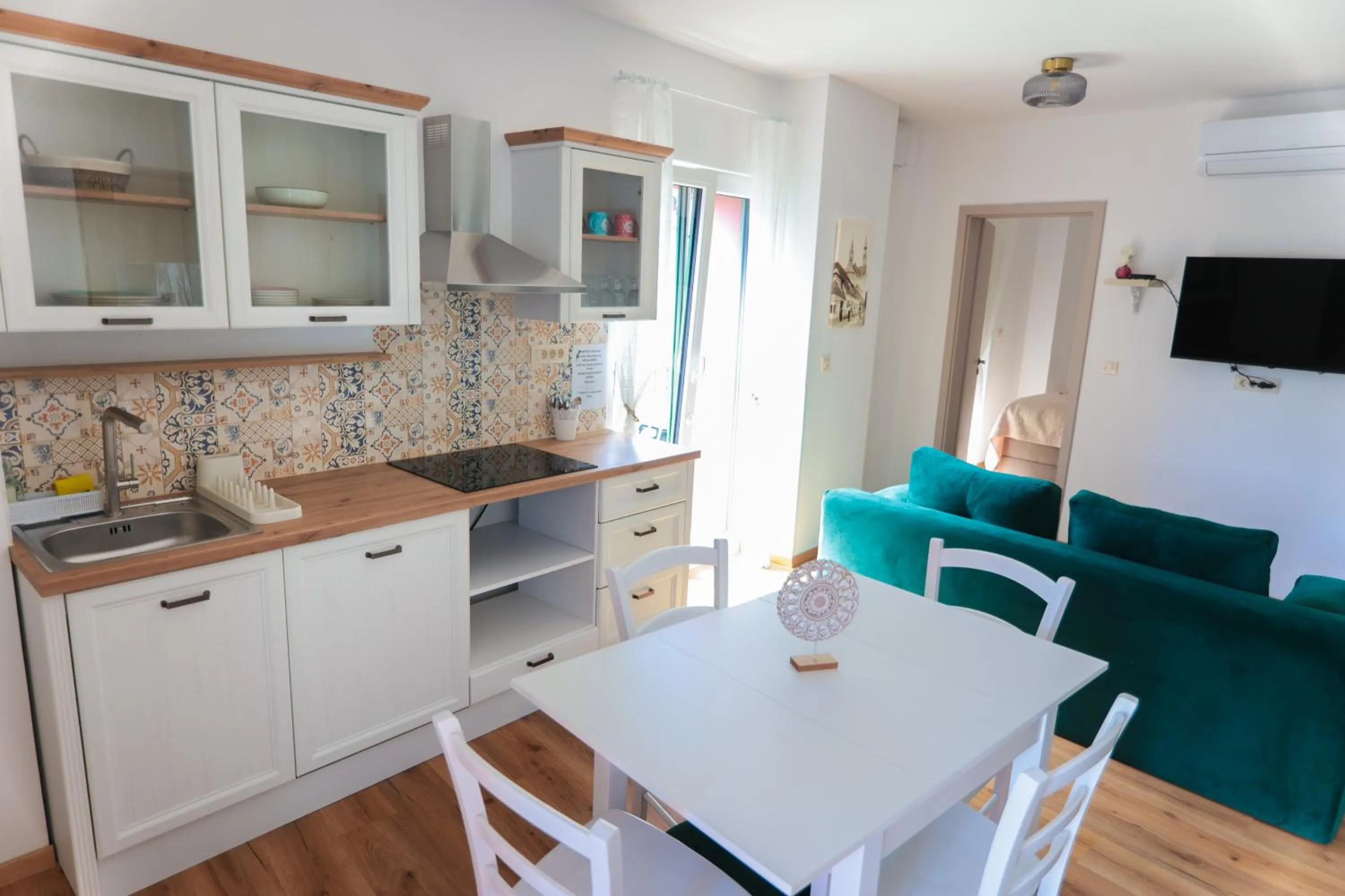Kitchen or kitchenette in APART HOTEL ASTERIA