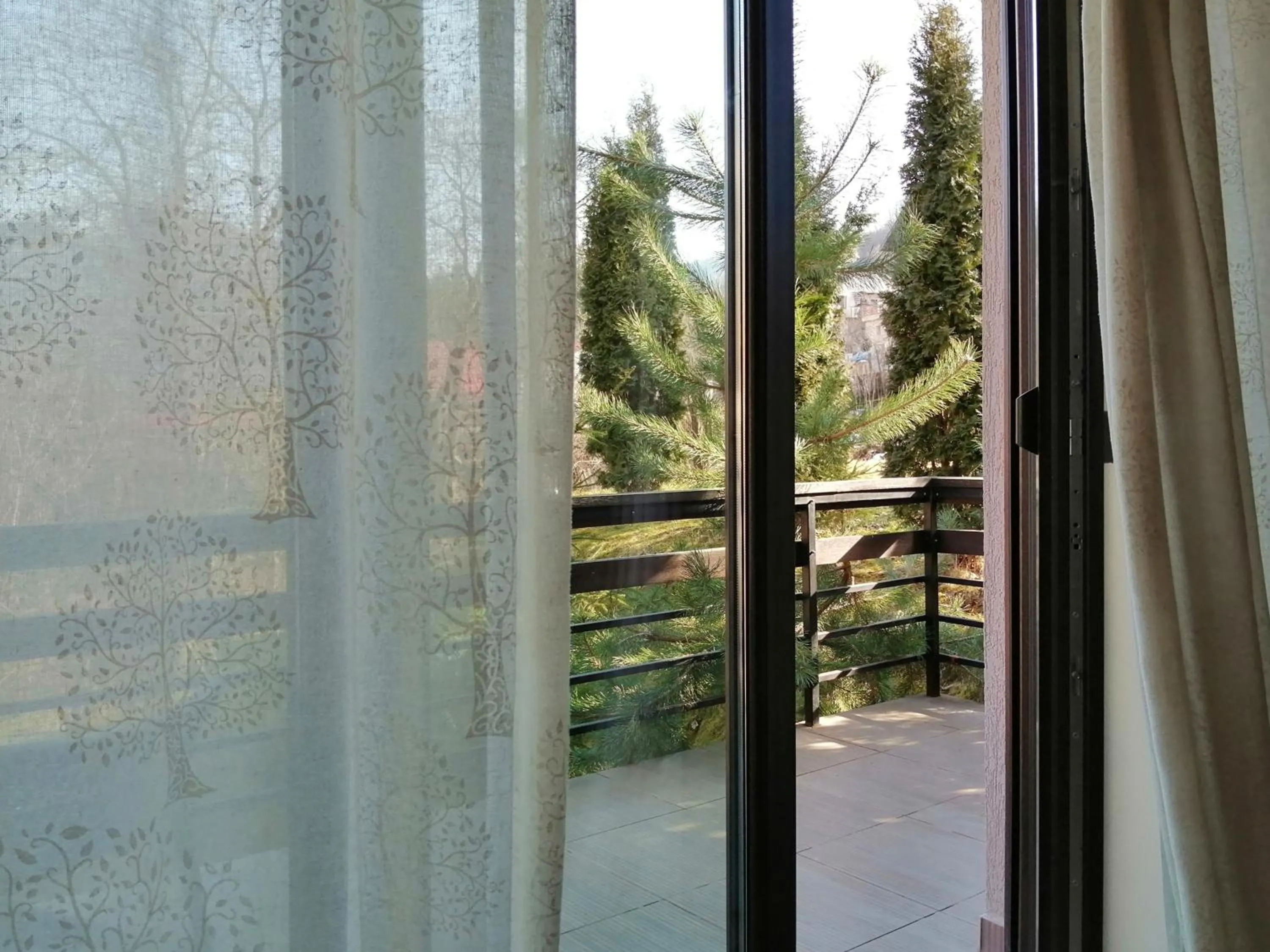 Garden view in GreenHill Brasov