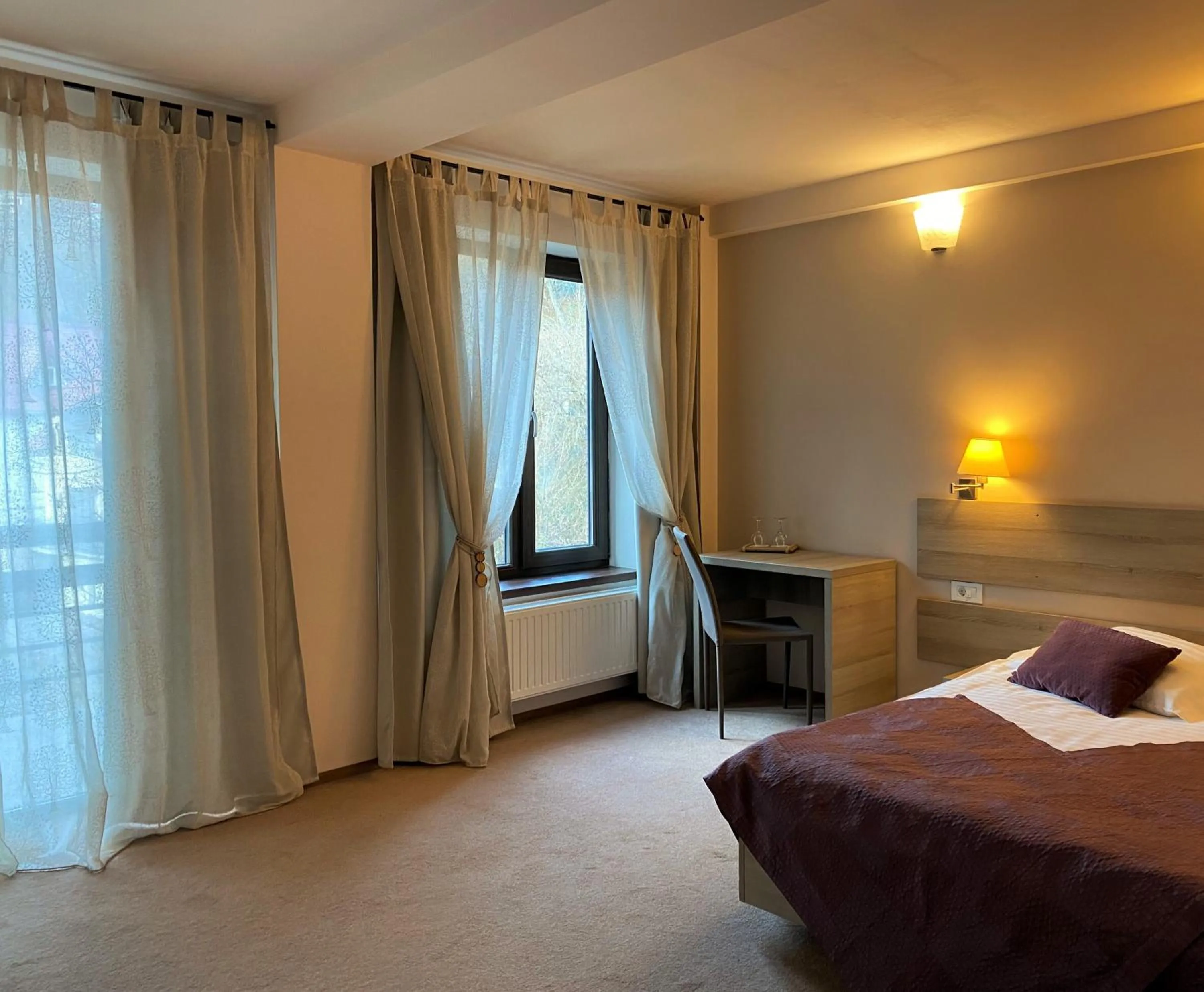 Bed in GreenHill Brasov