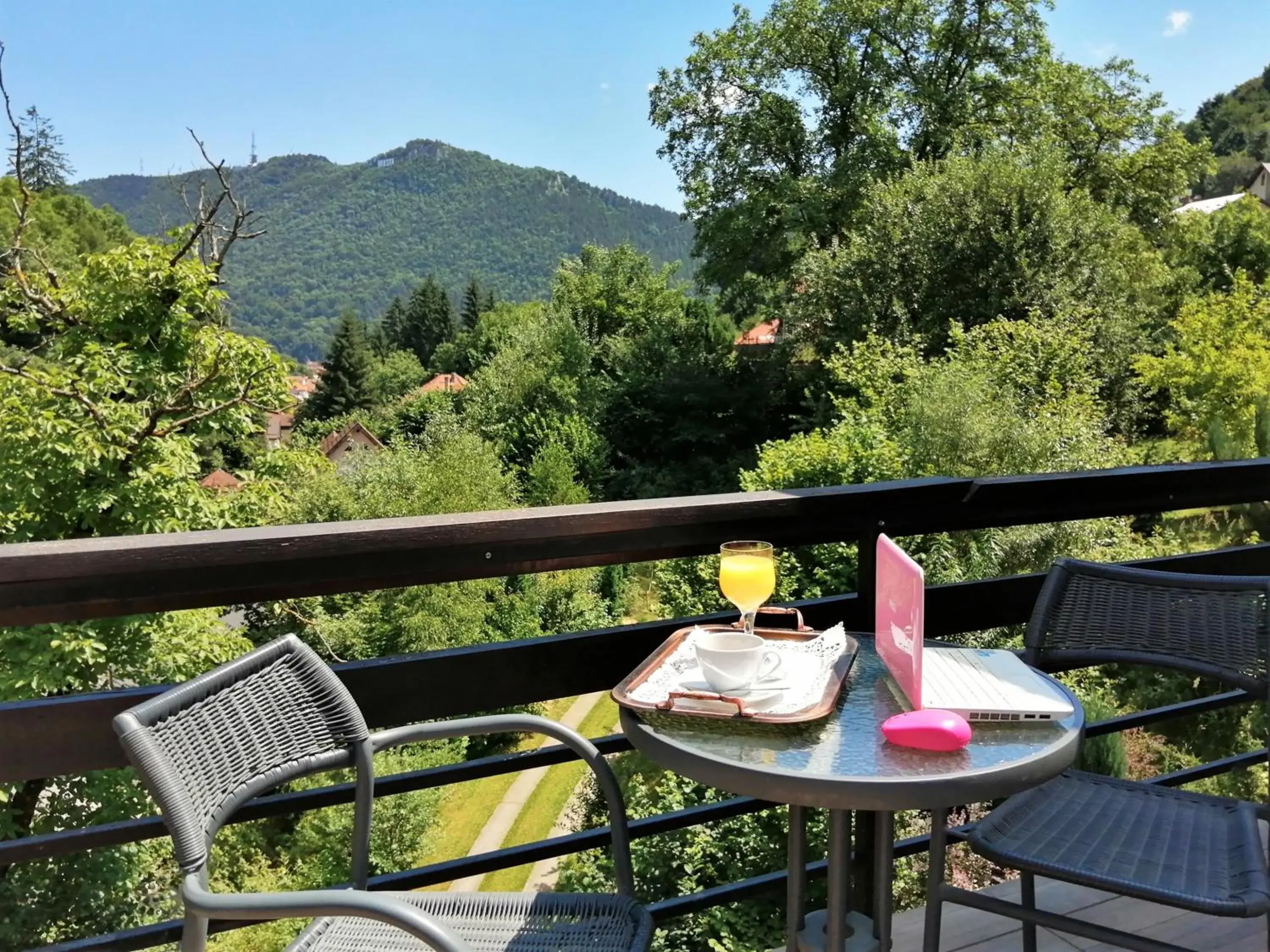 Double or Twin Room with Terrace & View in GreenHill Brasov Double or Twin Room with Terrace & View in GreenHill Brasov