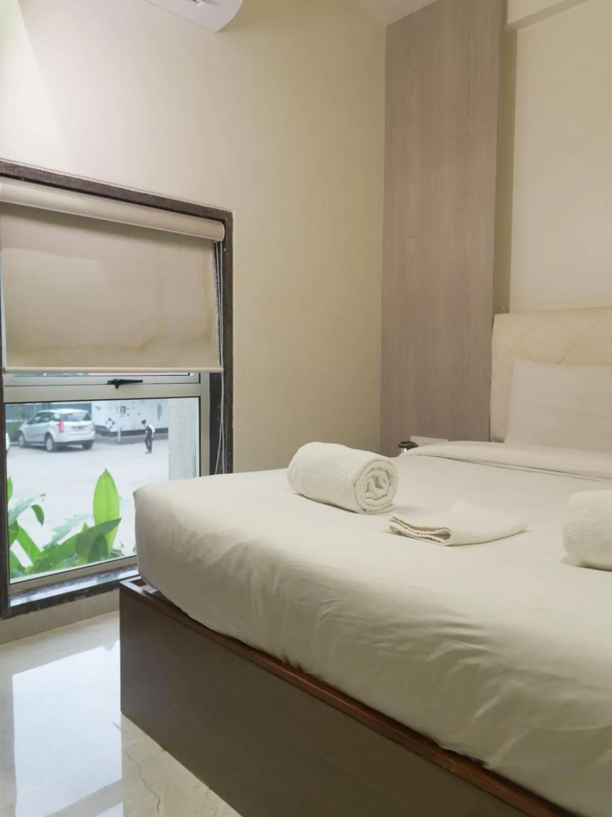 Bedroom in The Grand Leela Resort