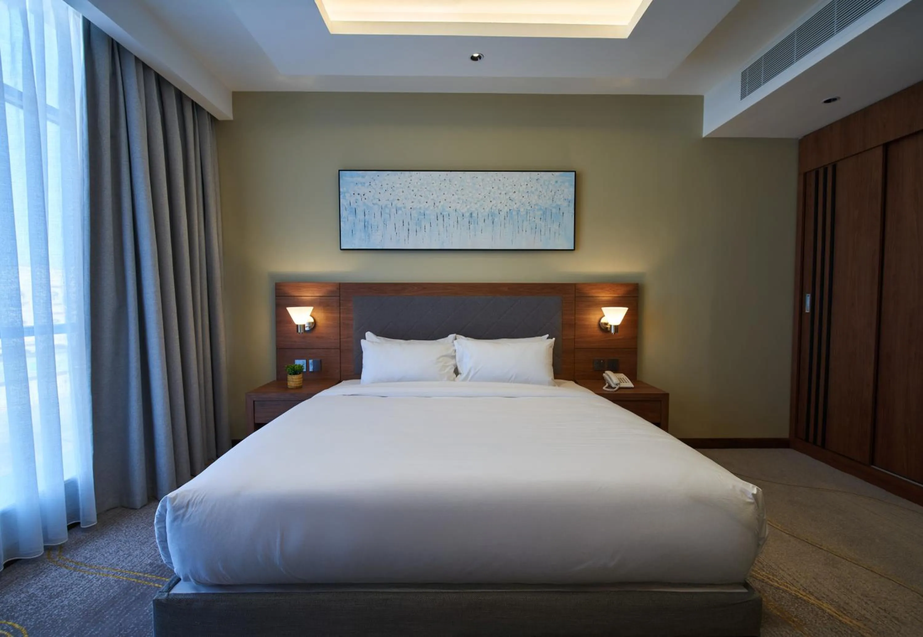 Bedroom, Bed in Platinum Hotel