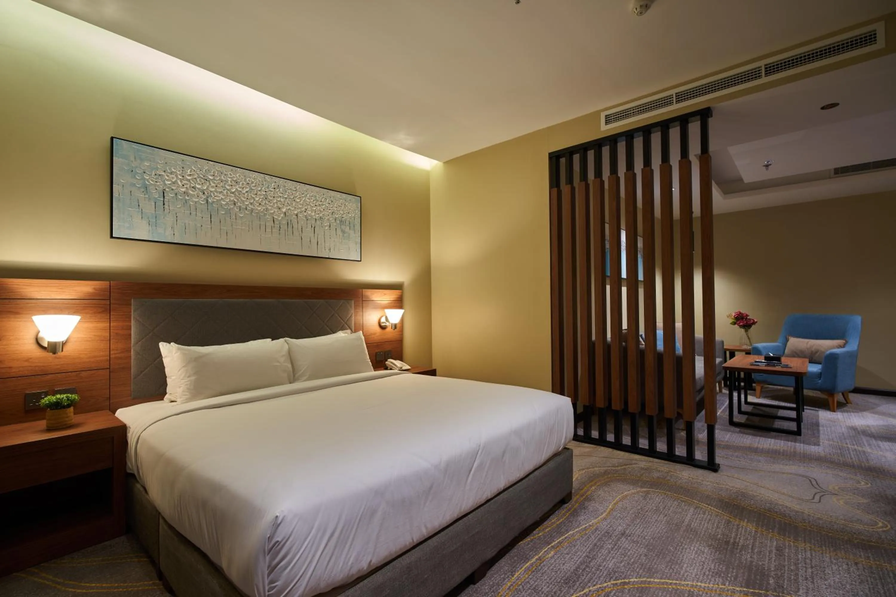 Bed in Platinum Hotel