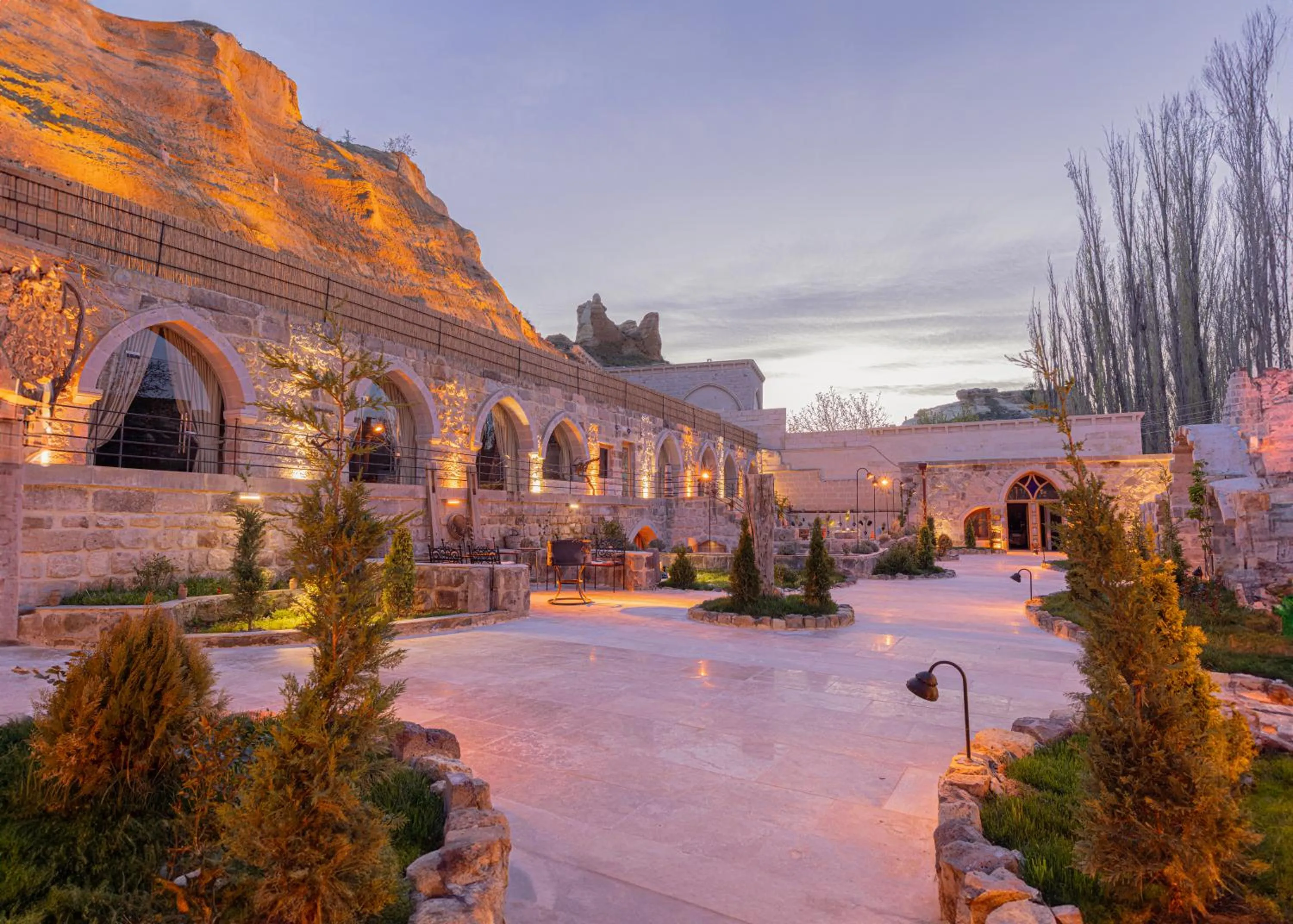 Property building in Sur Cave Hotel
