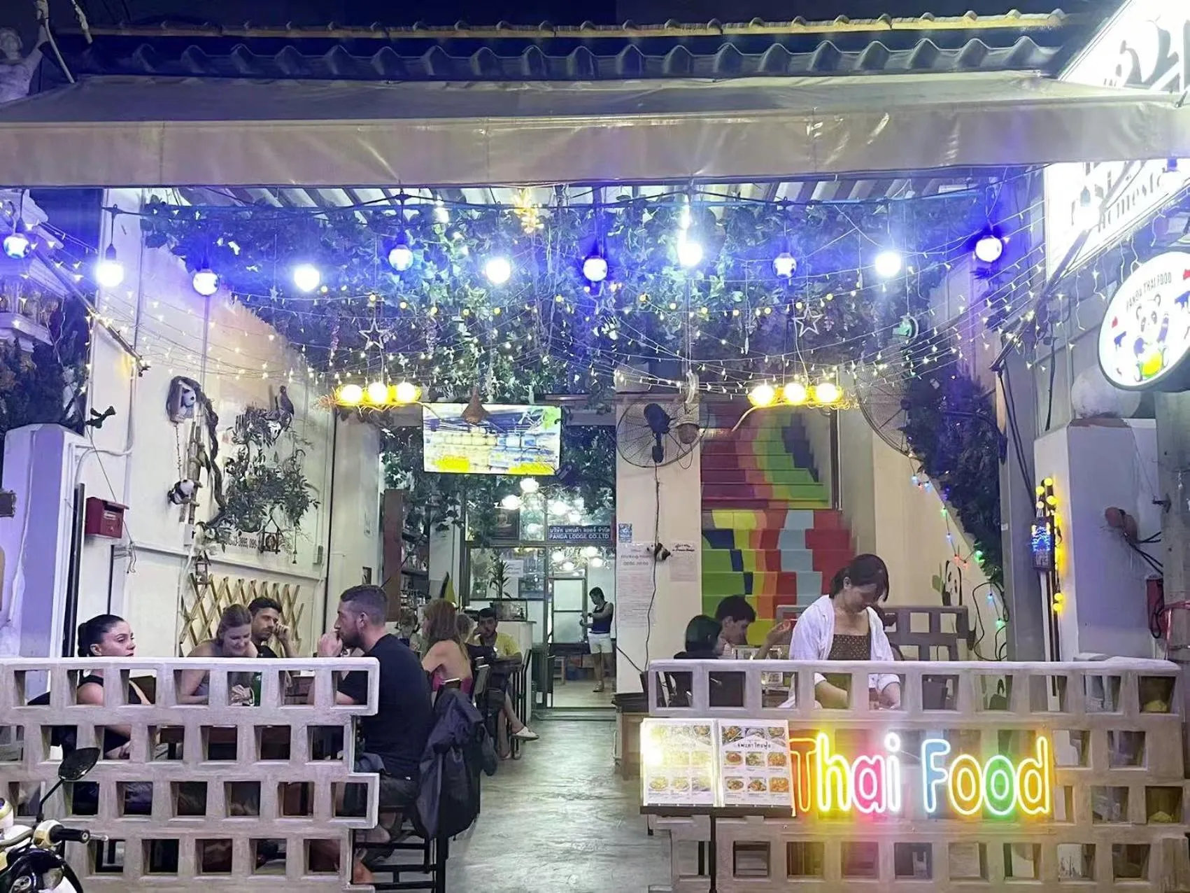 Panda Lodge Home Stay