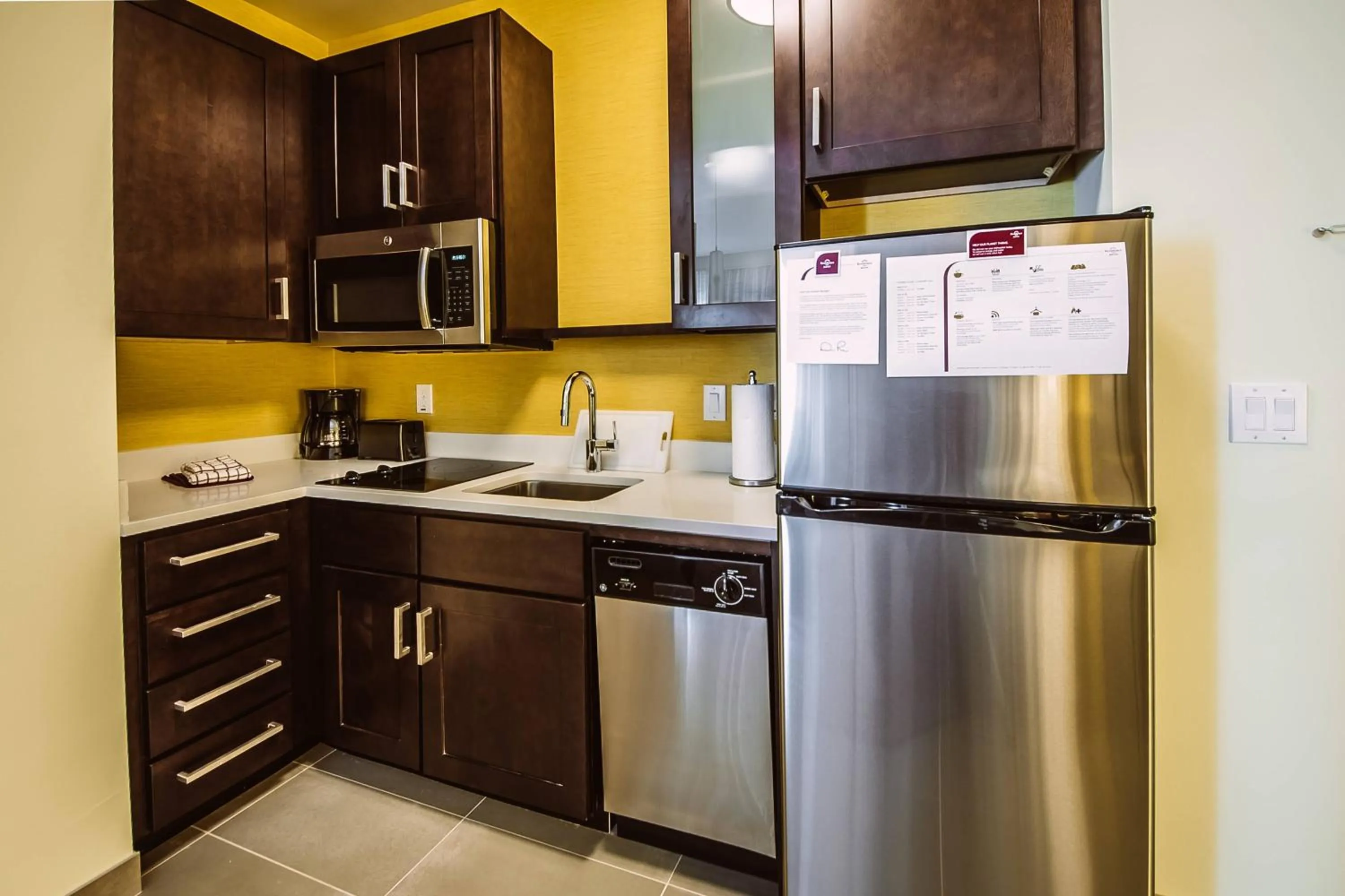 Kitchen or kitchenette in Residence Inn by Marriott Harlingen