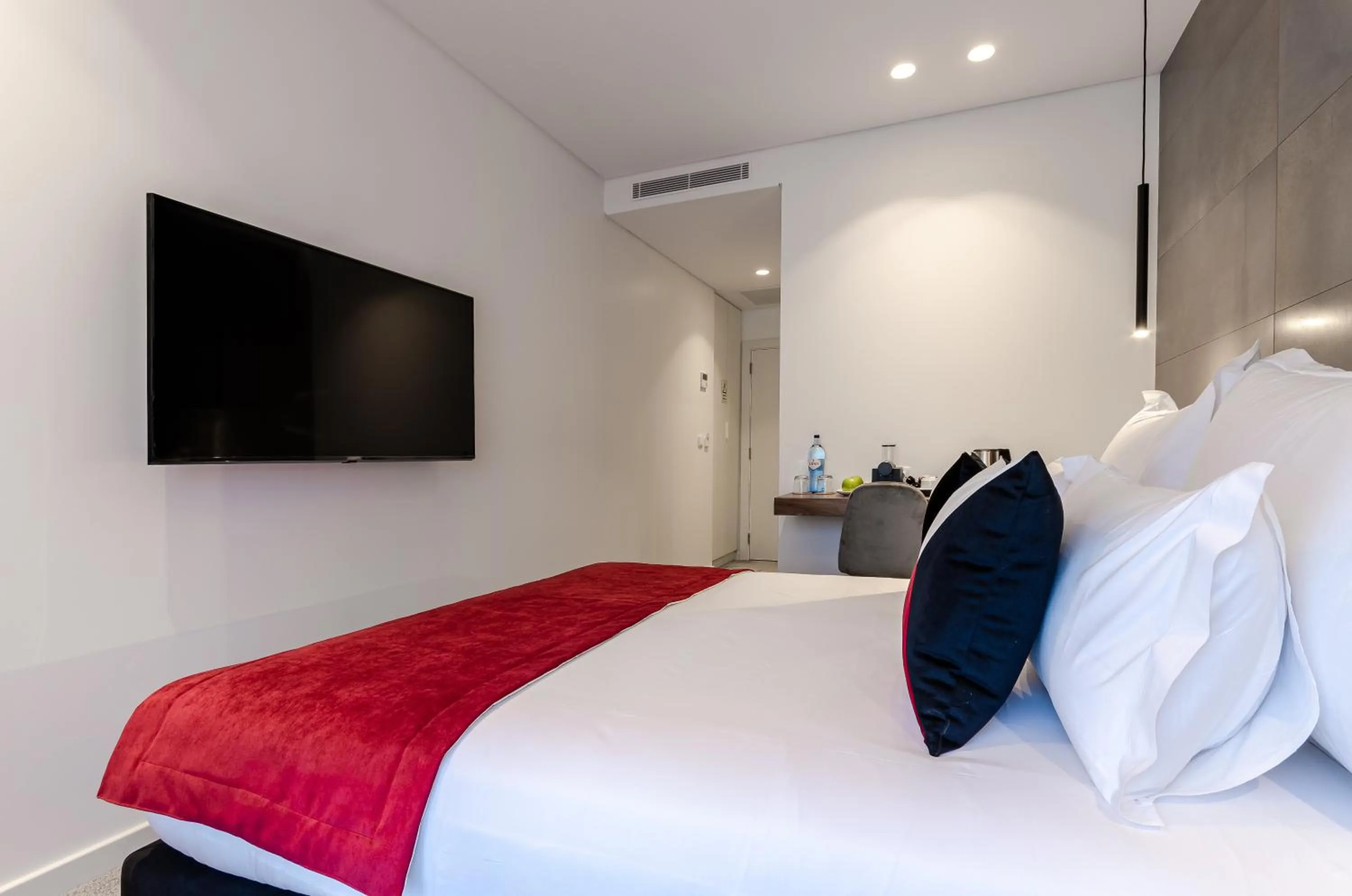 Bed in 2M BOUTIQUE HOTEL