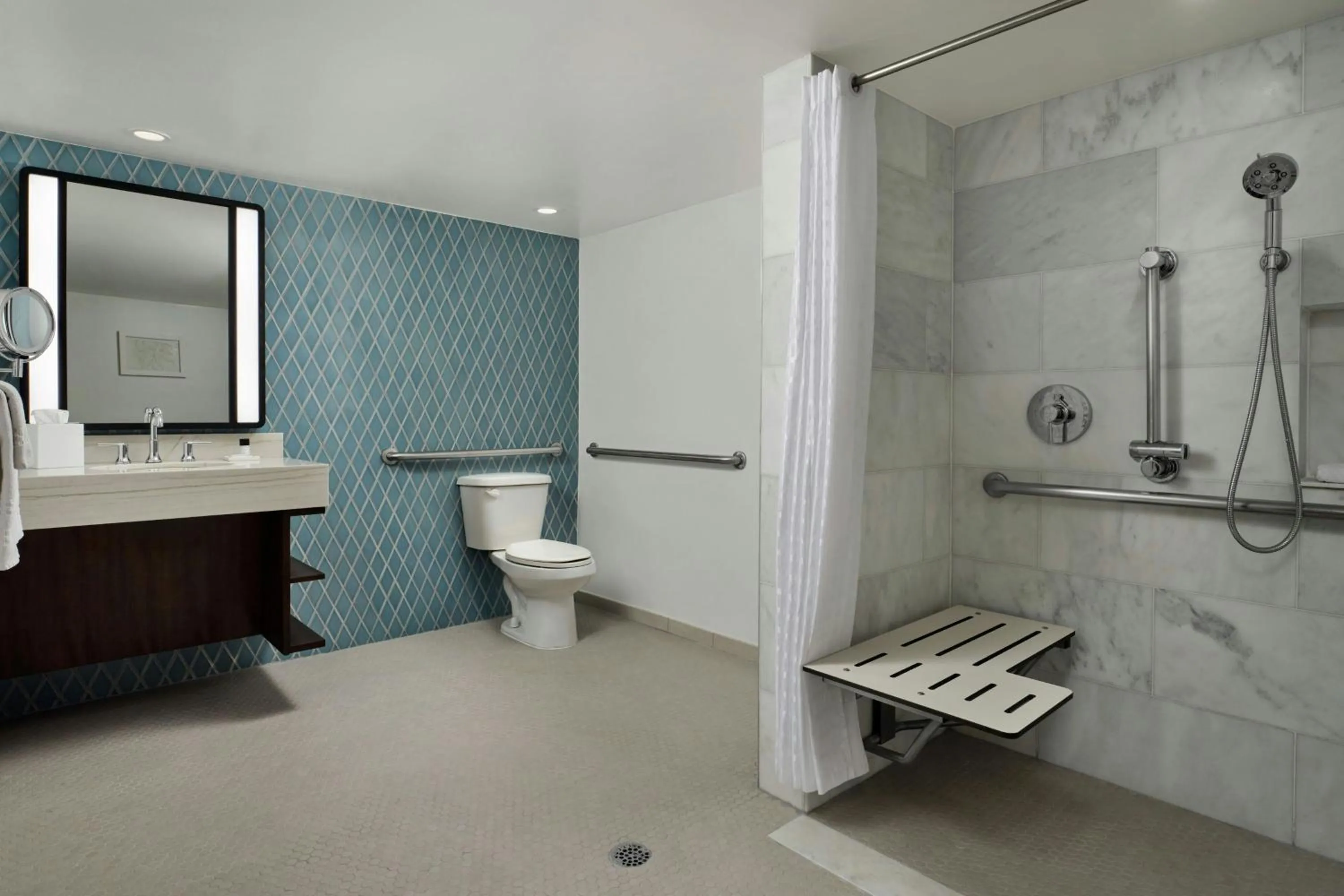 Bathroom in Triada Palm Springs, Autograph Collection