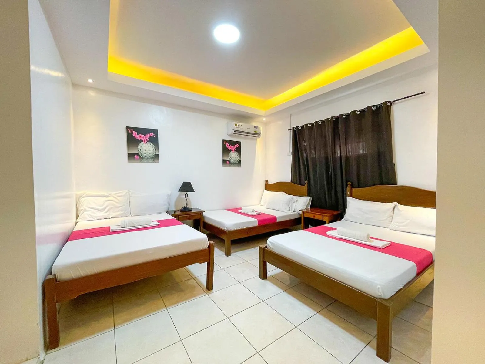 Bed in Agbing Seaside View Resort Puerto Galera powered by Cocotel