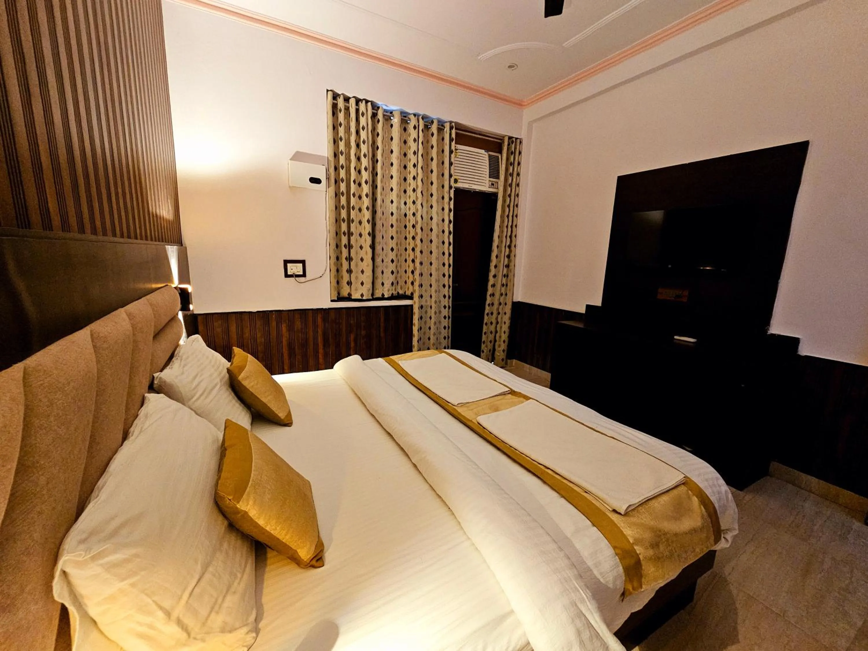 Bed in Shri Krishna Divine Dham