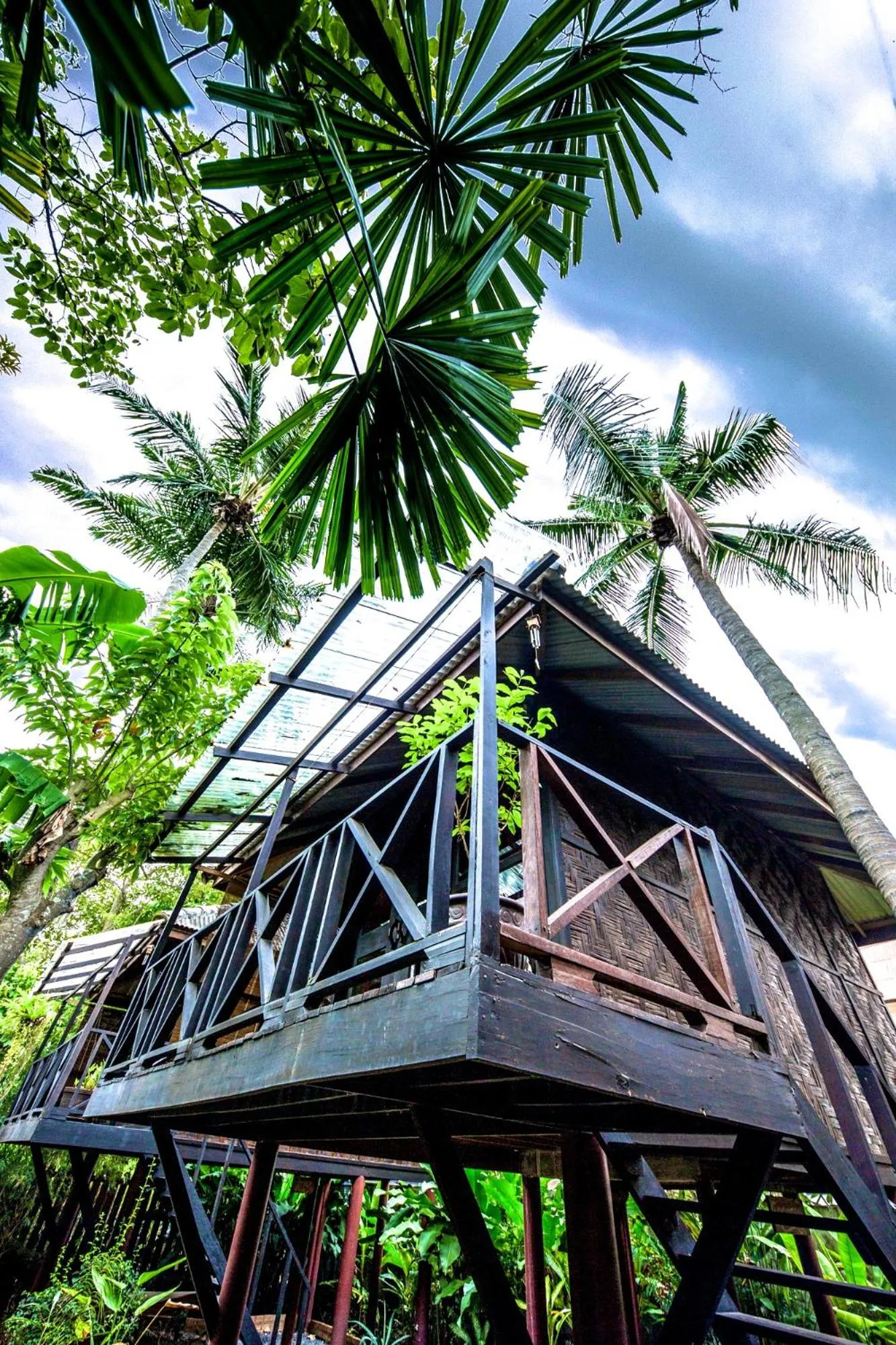 Property building in Fruit Tree Lodge