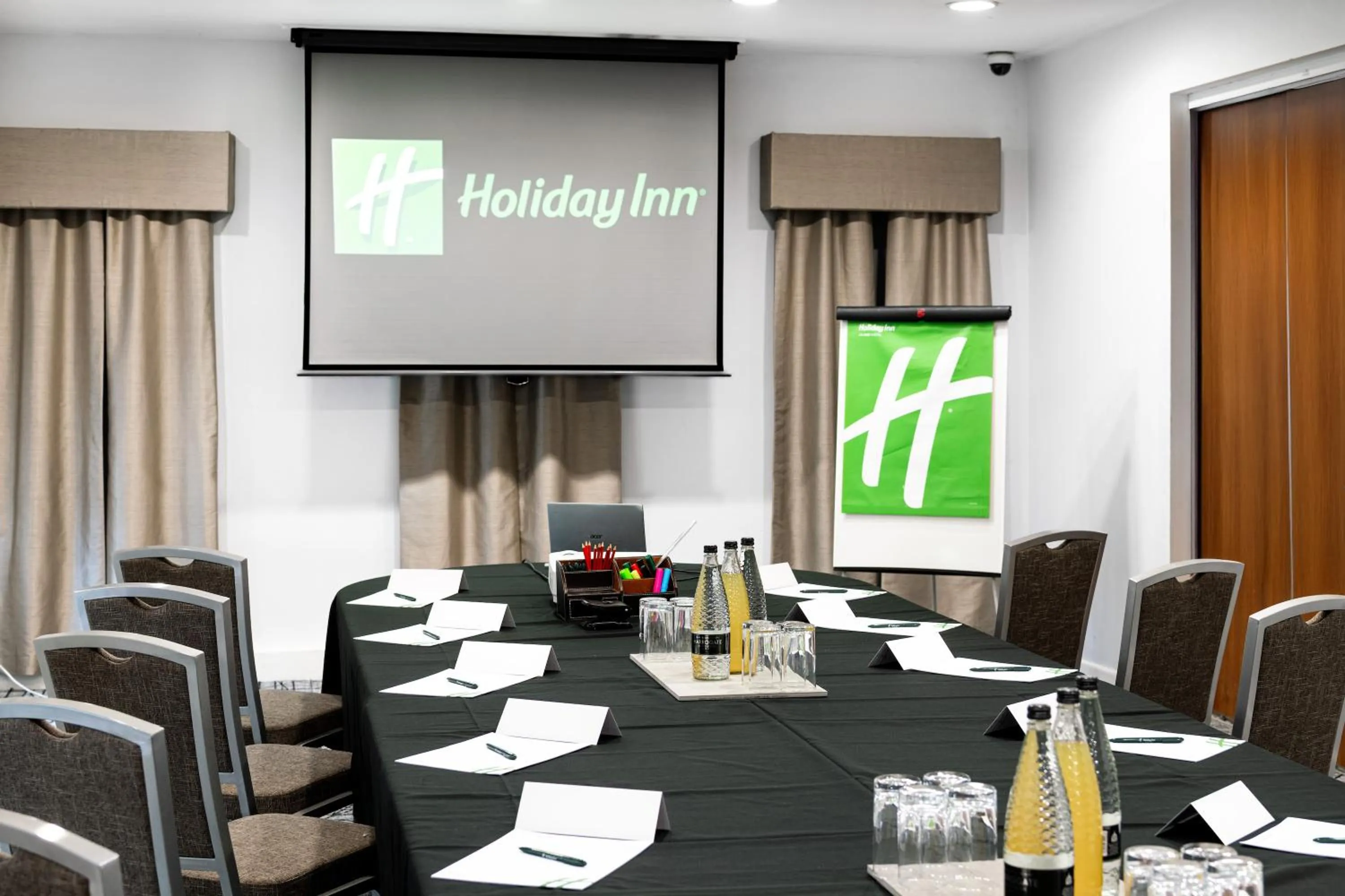 Meeting/conference room in Holiday Inn - Manchester - Oldham by IHG