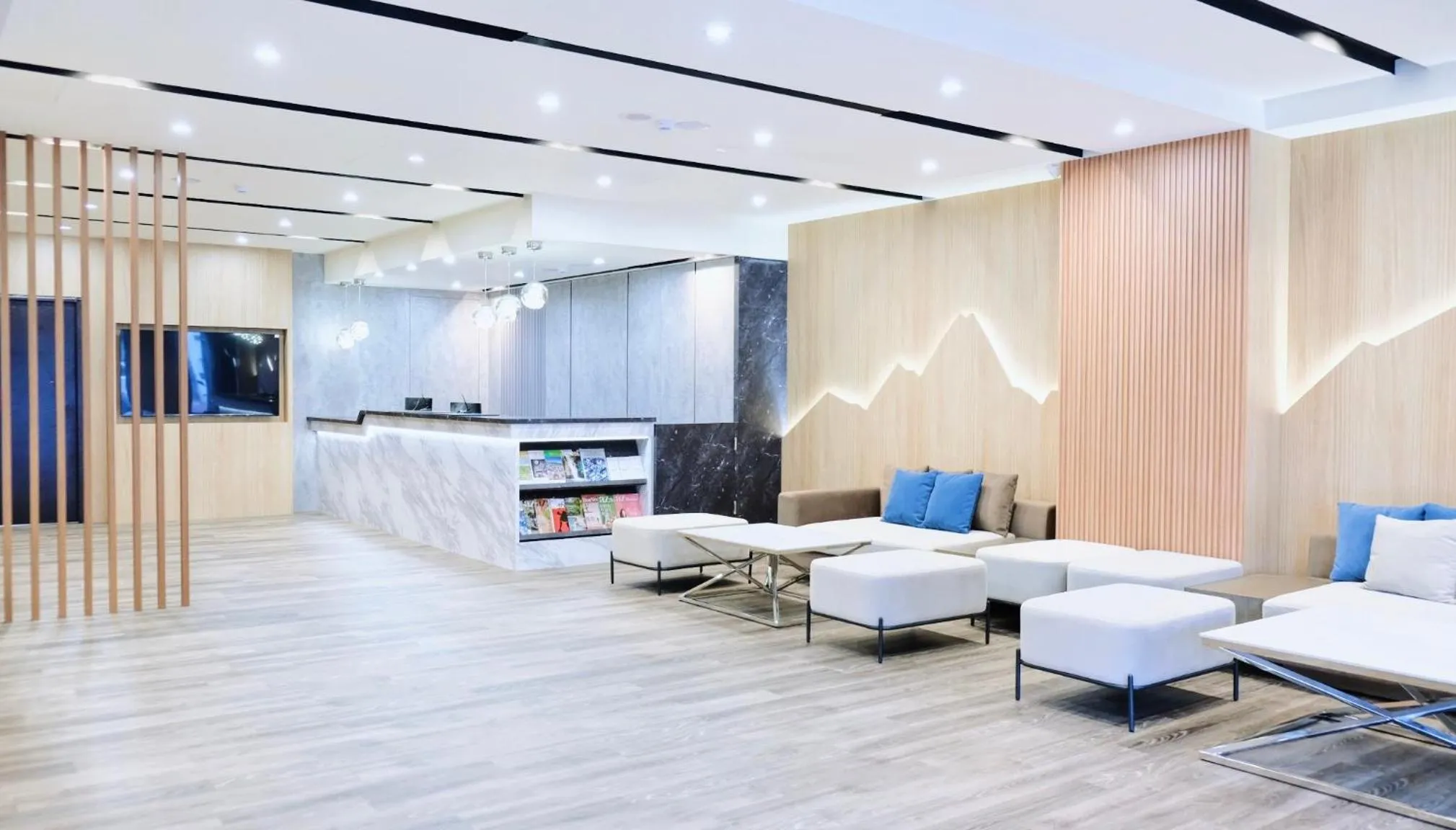 Lobby or reception in Yoai Mountain Roam Hotel