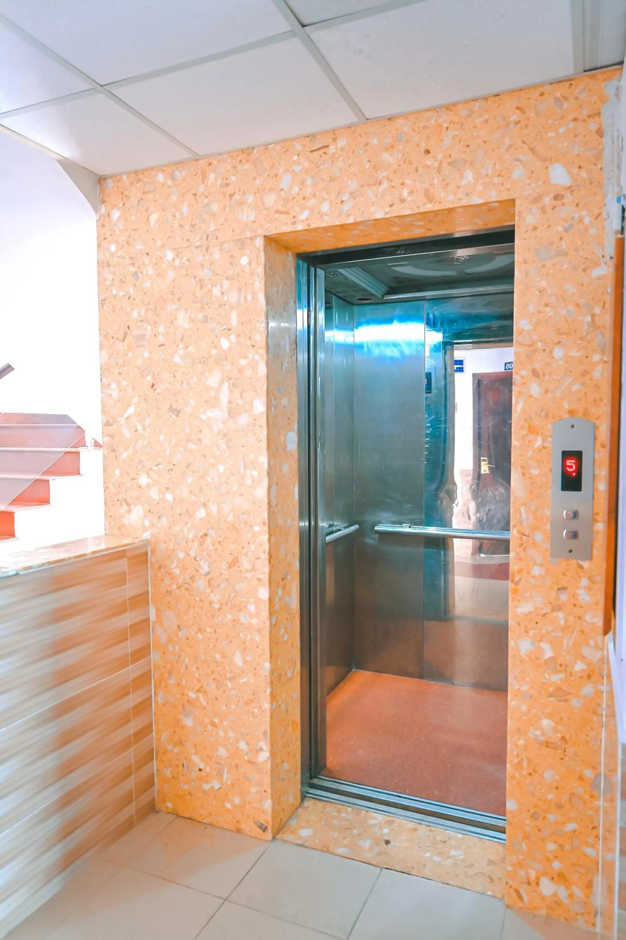 elevator in Ngọc Hân Hotel By The Moment