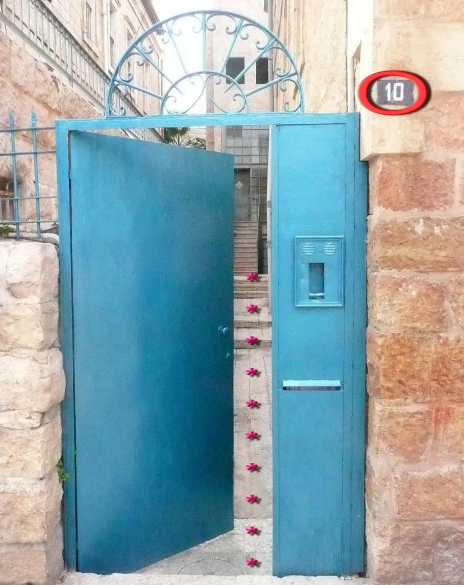 Facade/entrance in Diana's B&B