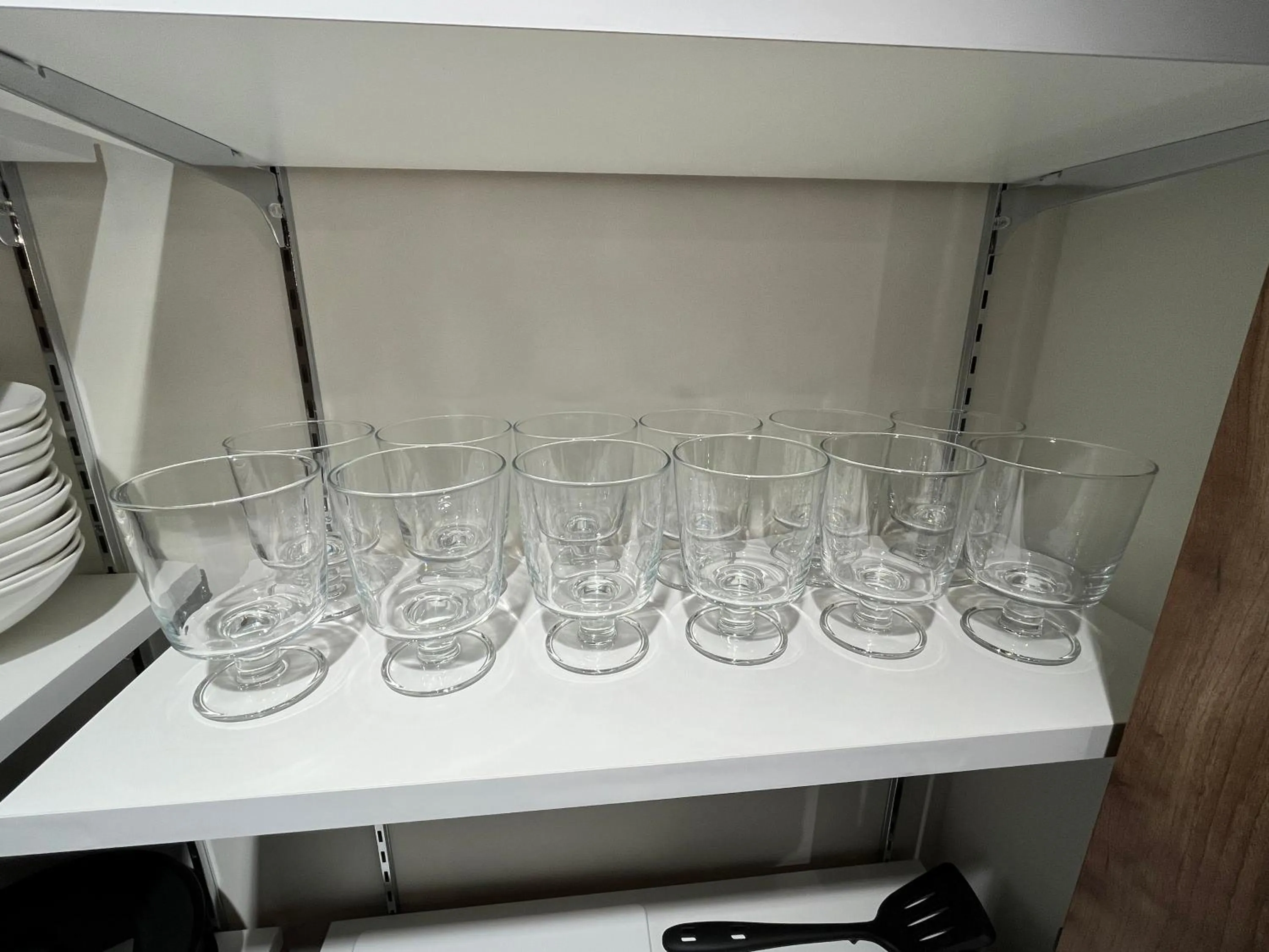 kitchen in MANGA ART HOTEL, BAKUROCHO