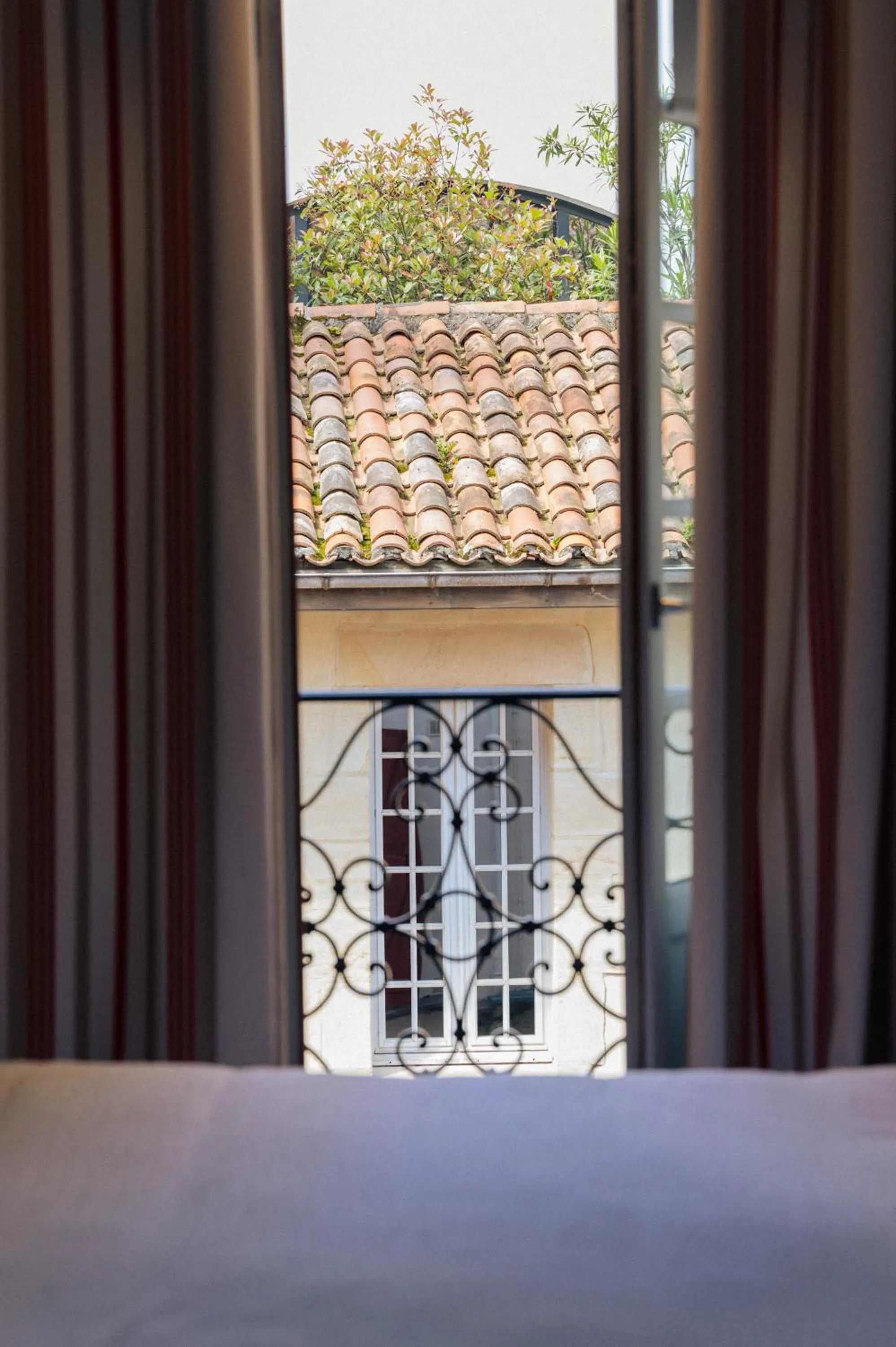 View (from property/room), Bed in Boutique Hôtel Txoko