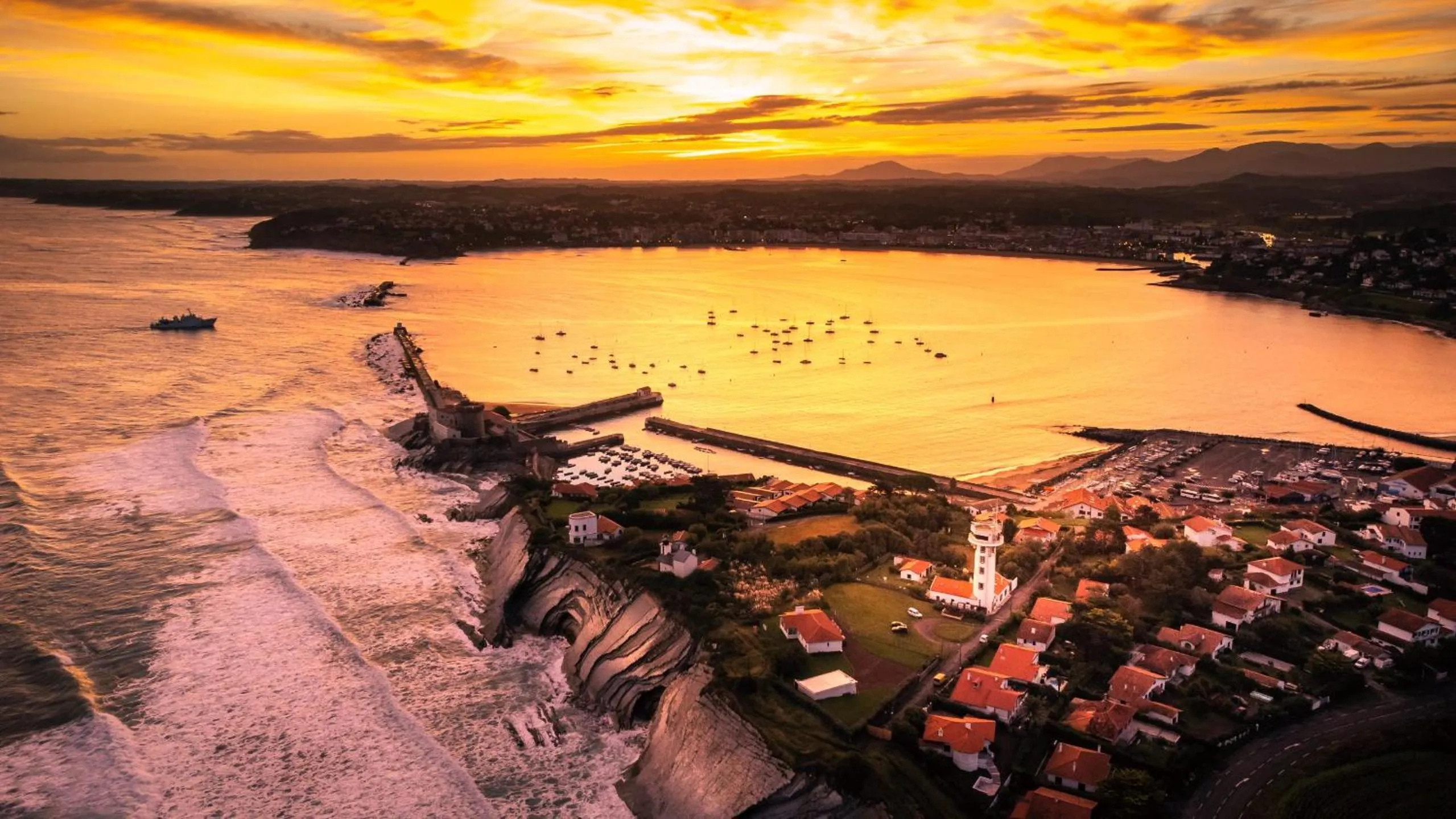 View (from property/room) in Boutique Hôtel Txoko