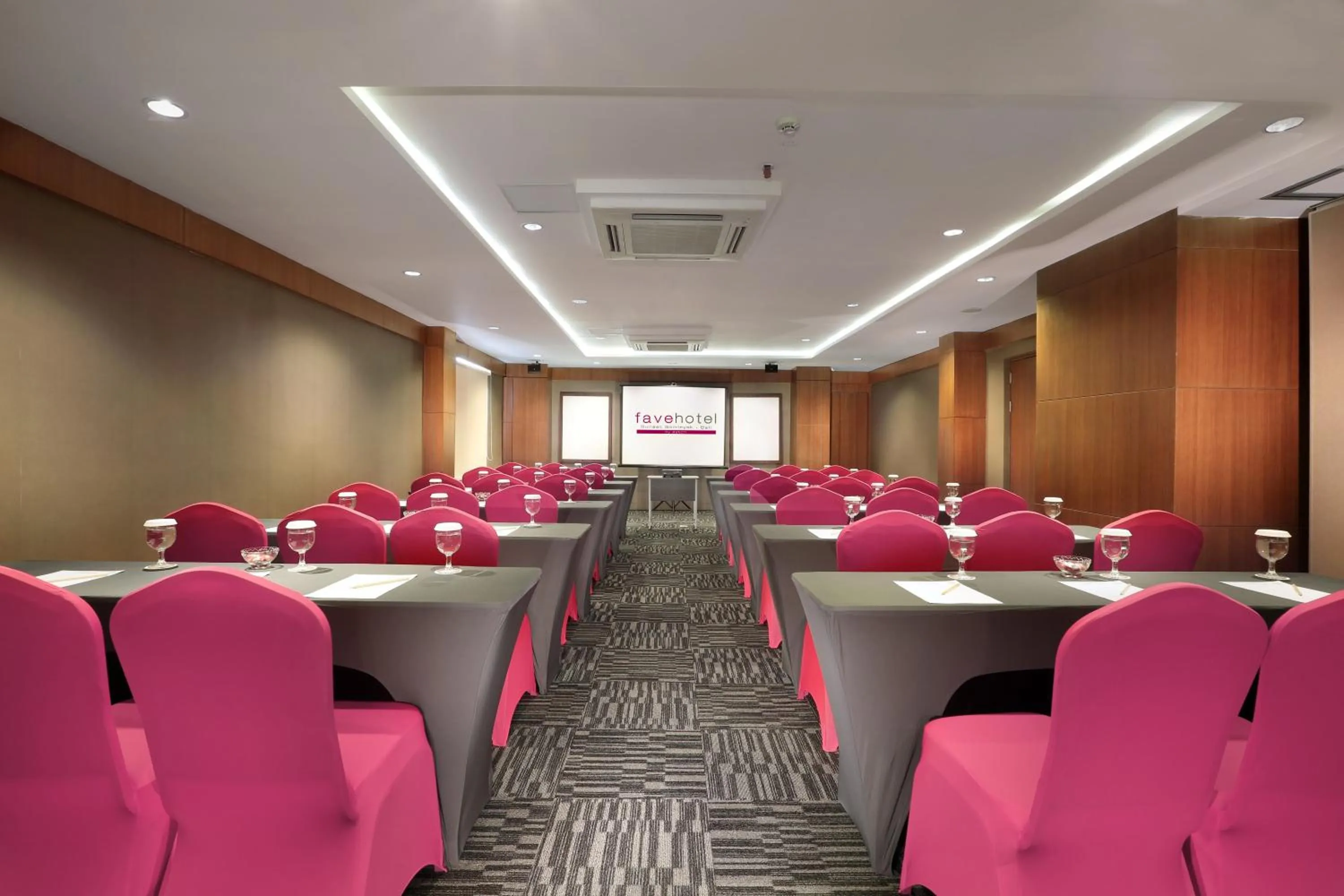 Banquet/Function facilities in favehotel Sunset Seminyak