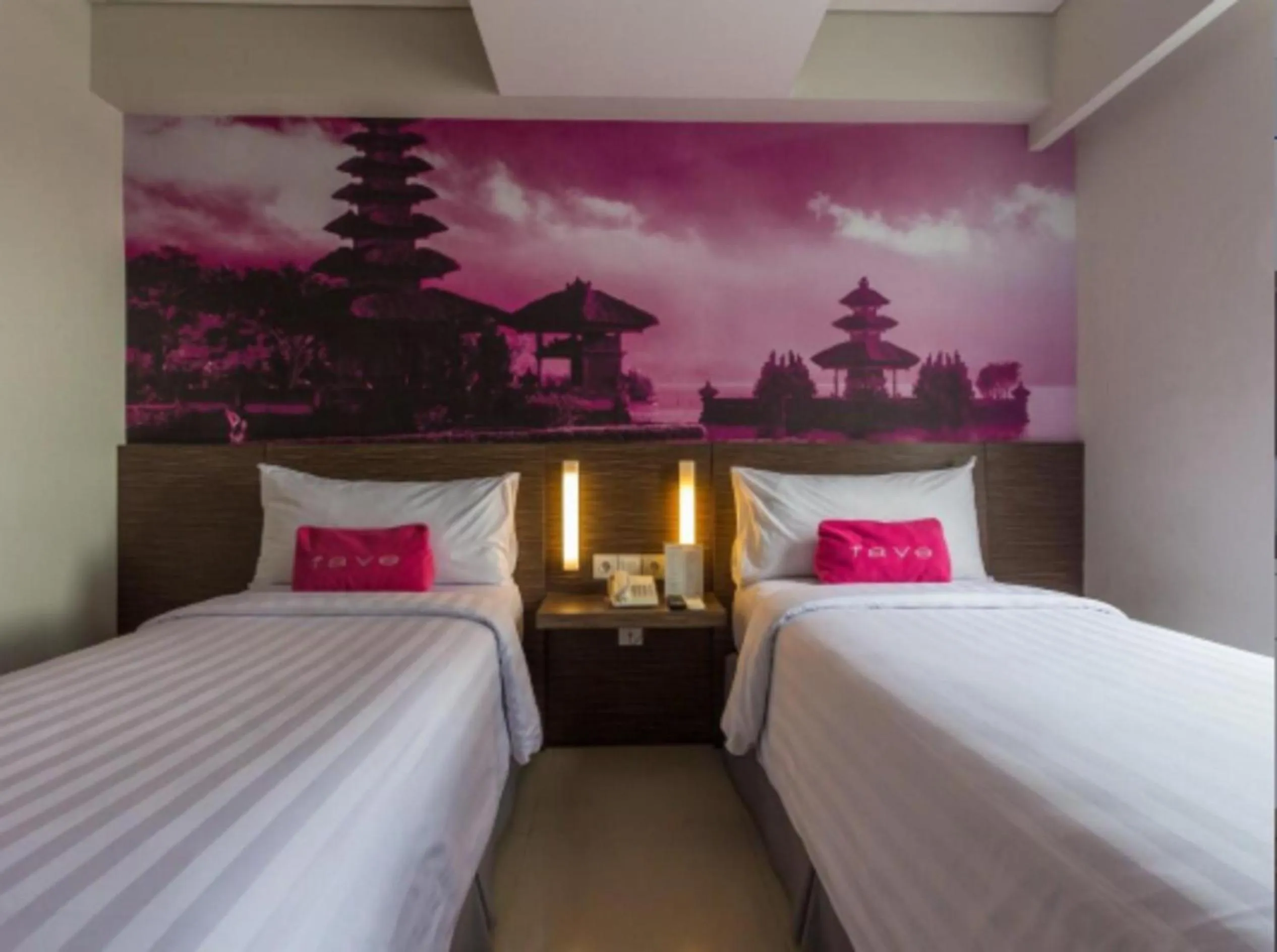 Bed in favehotel Sunset Seminyak